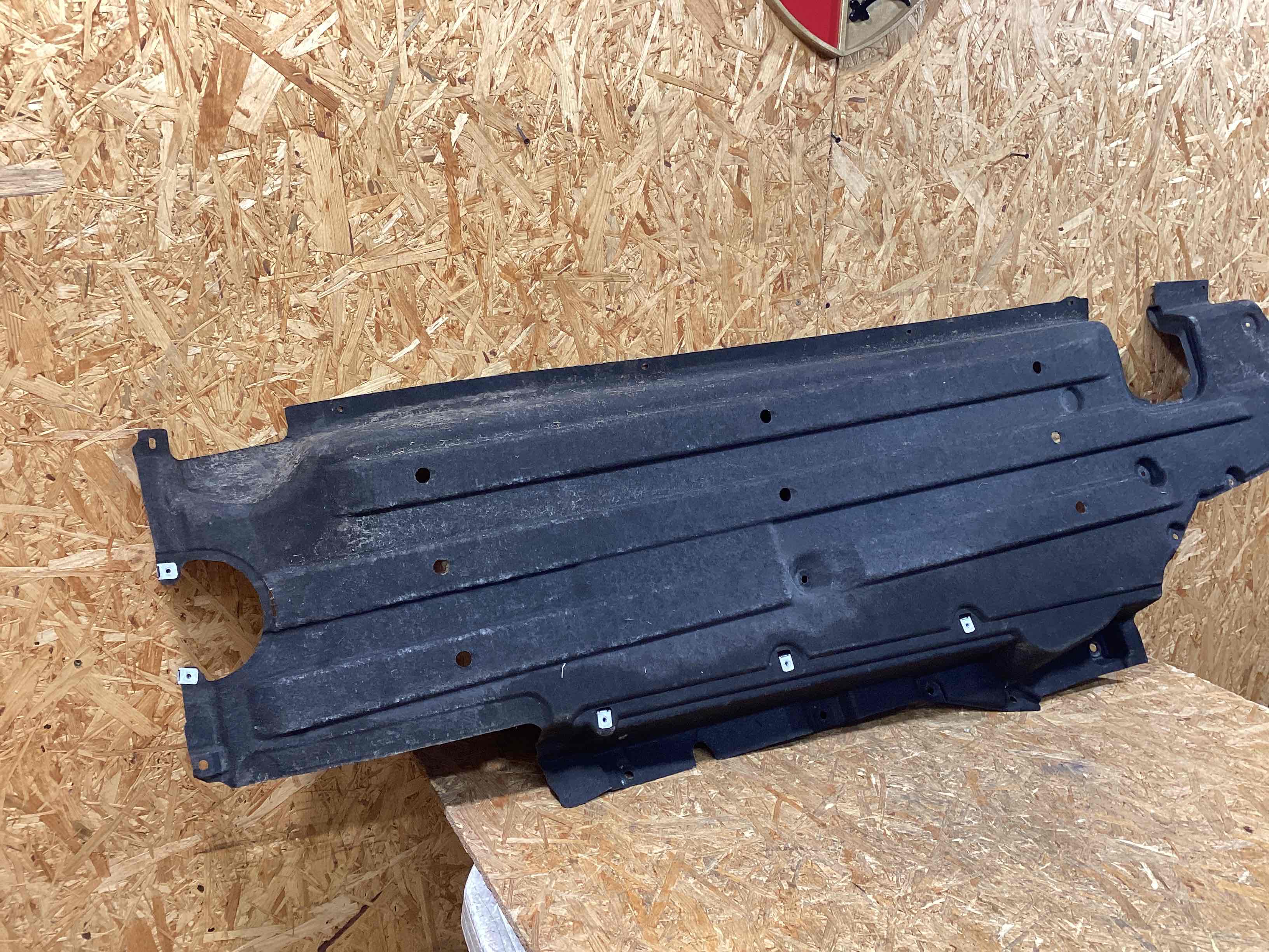 Защита днища кузова Porsche Macan 270126-127