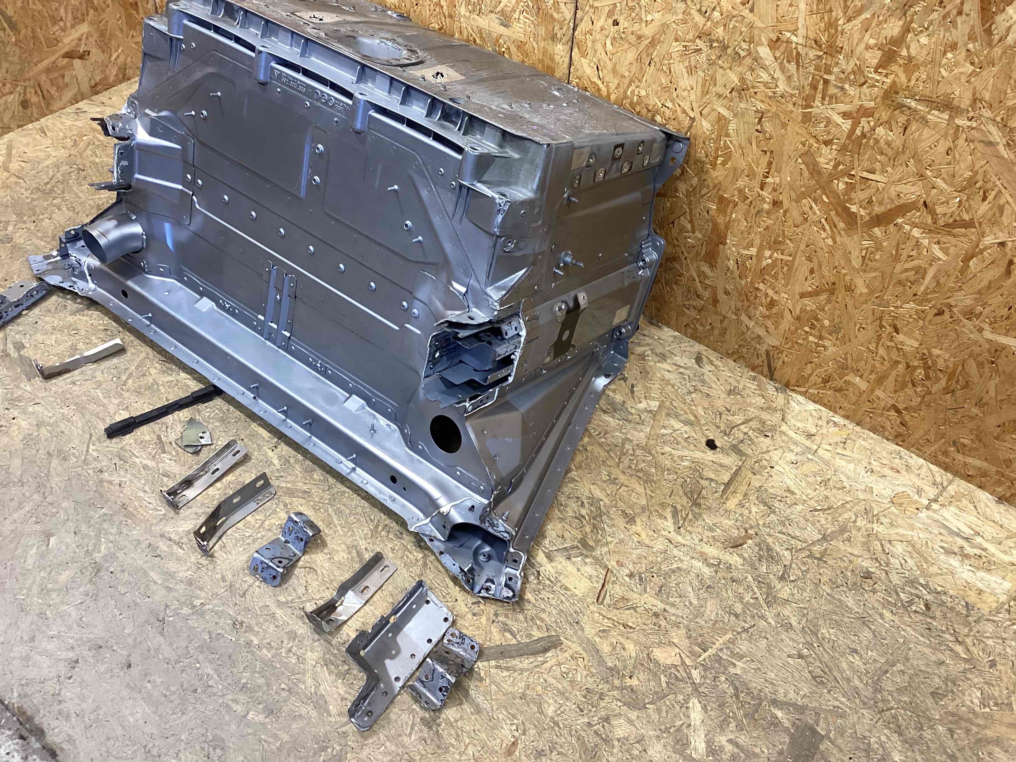 Передняя панель крепления облицовки (телевизор) Porsche 911 270226-102