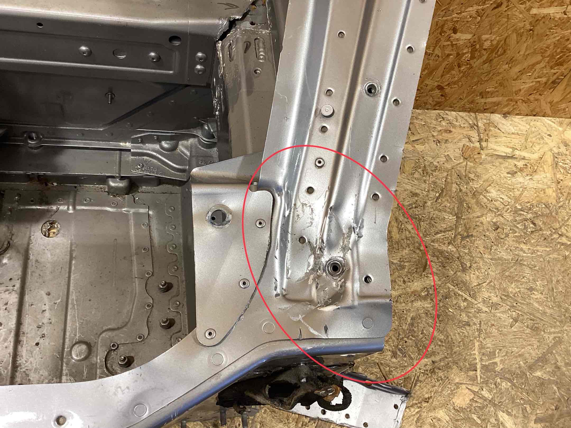 Передняя панель крепления облицовки (телевизор) Porsche 911 270226-102