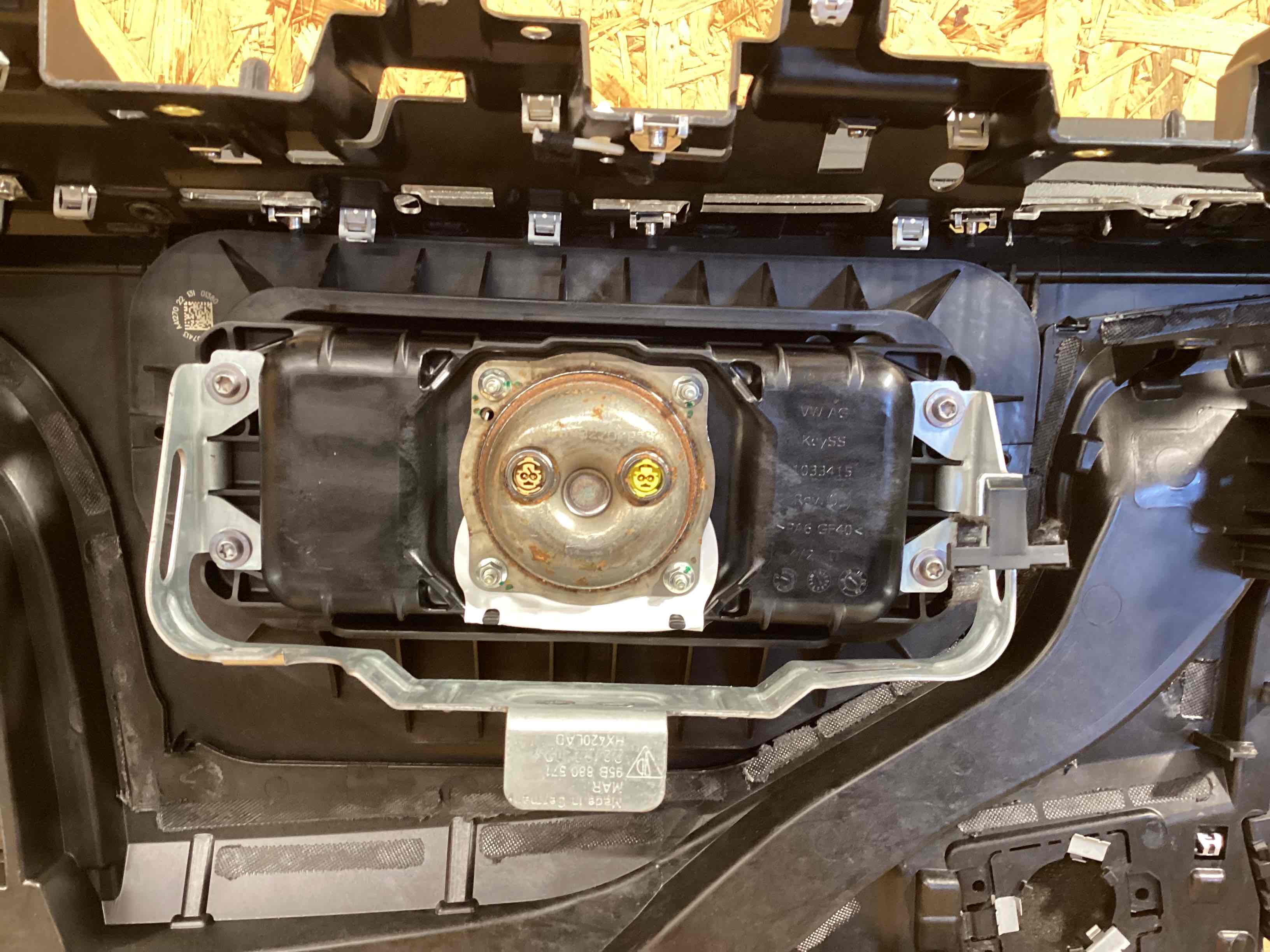 Панель передняя салона (торпедо) Porsche Macan 270226-104