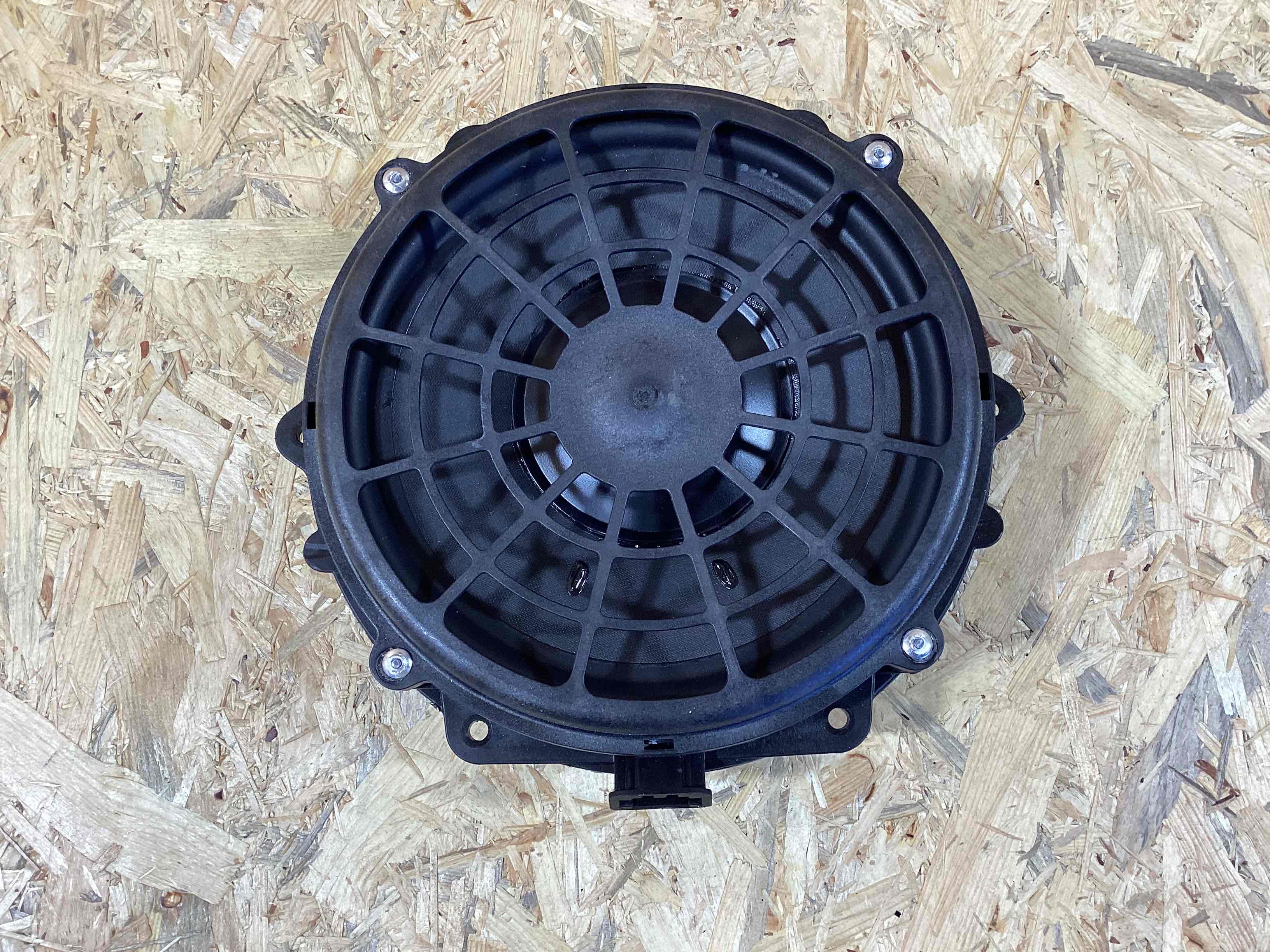 Динамик Porsche 911 270326-103