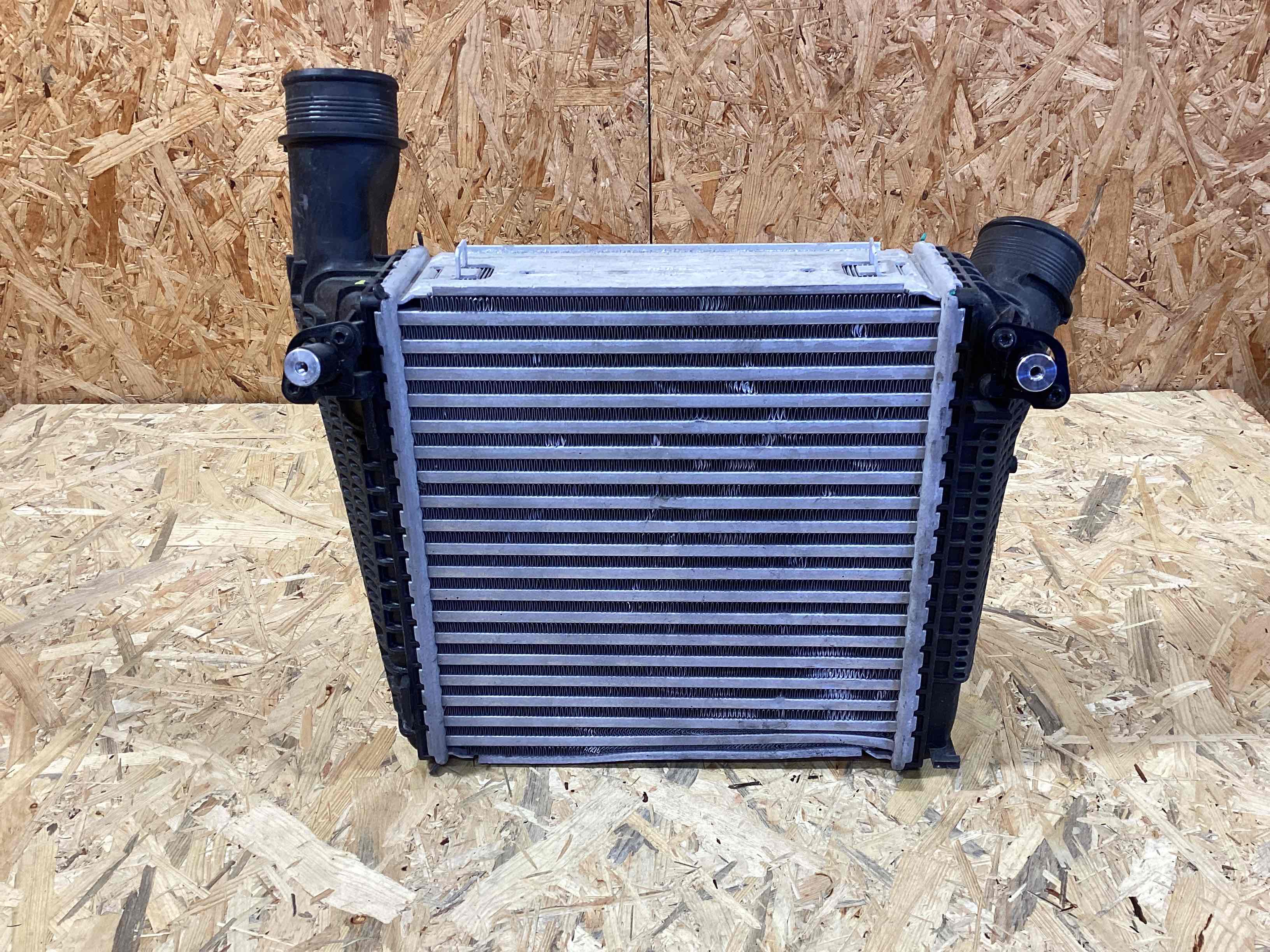 Интеркулер Porsche Panamera 270326-106