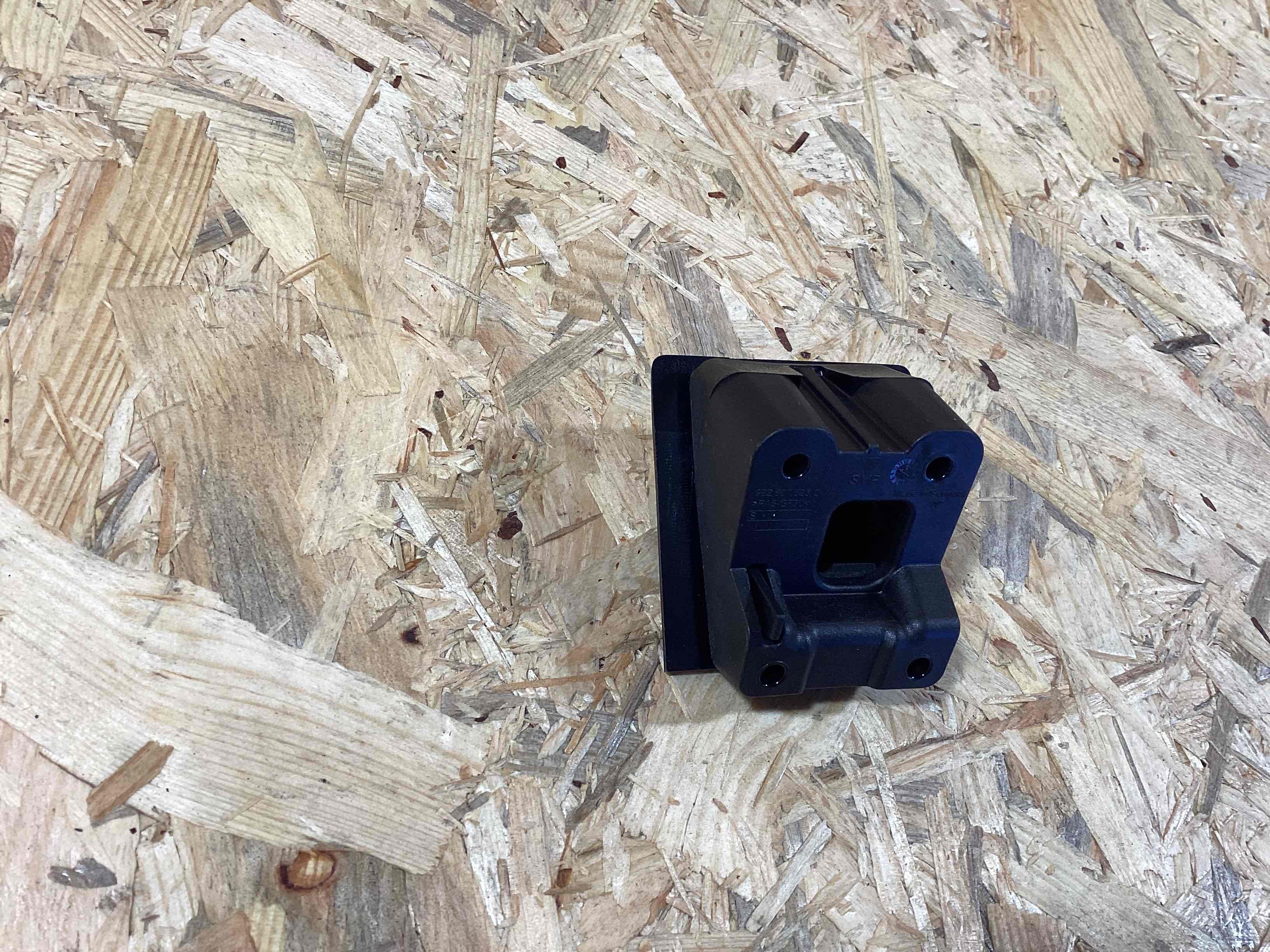 Камера, крепление камеры, корпус Porsche 911 270326-108