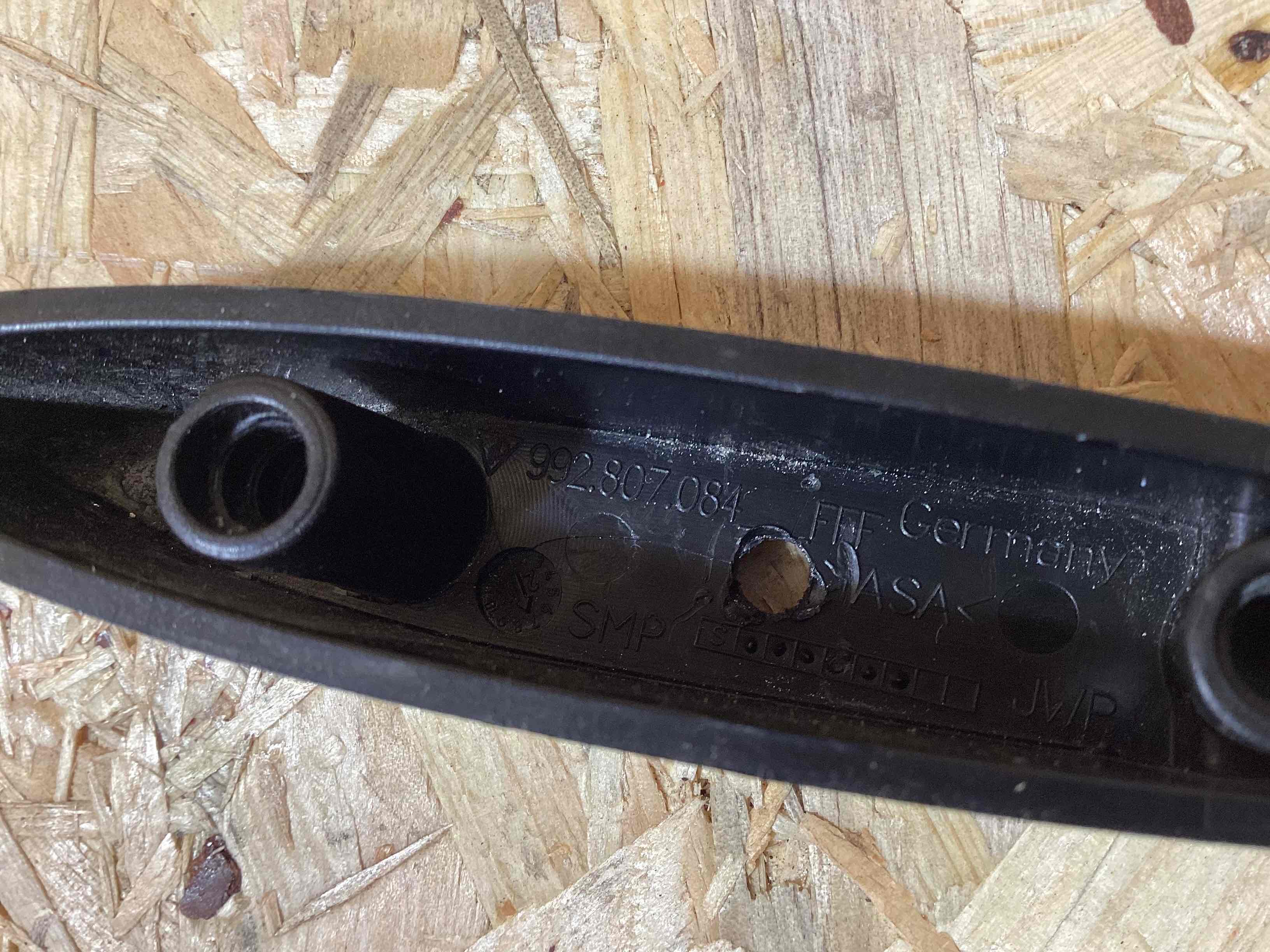 Крепление бампера Porsche 911 270326-109