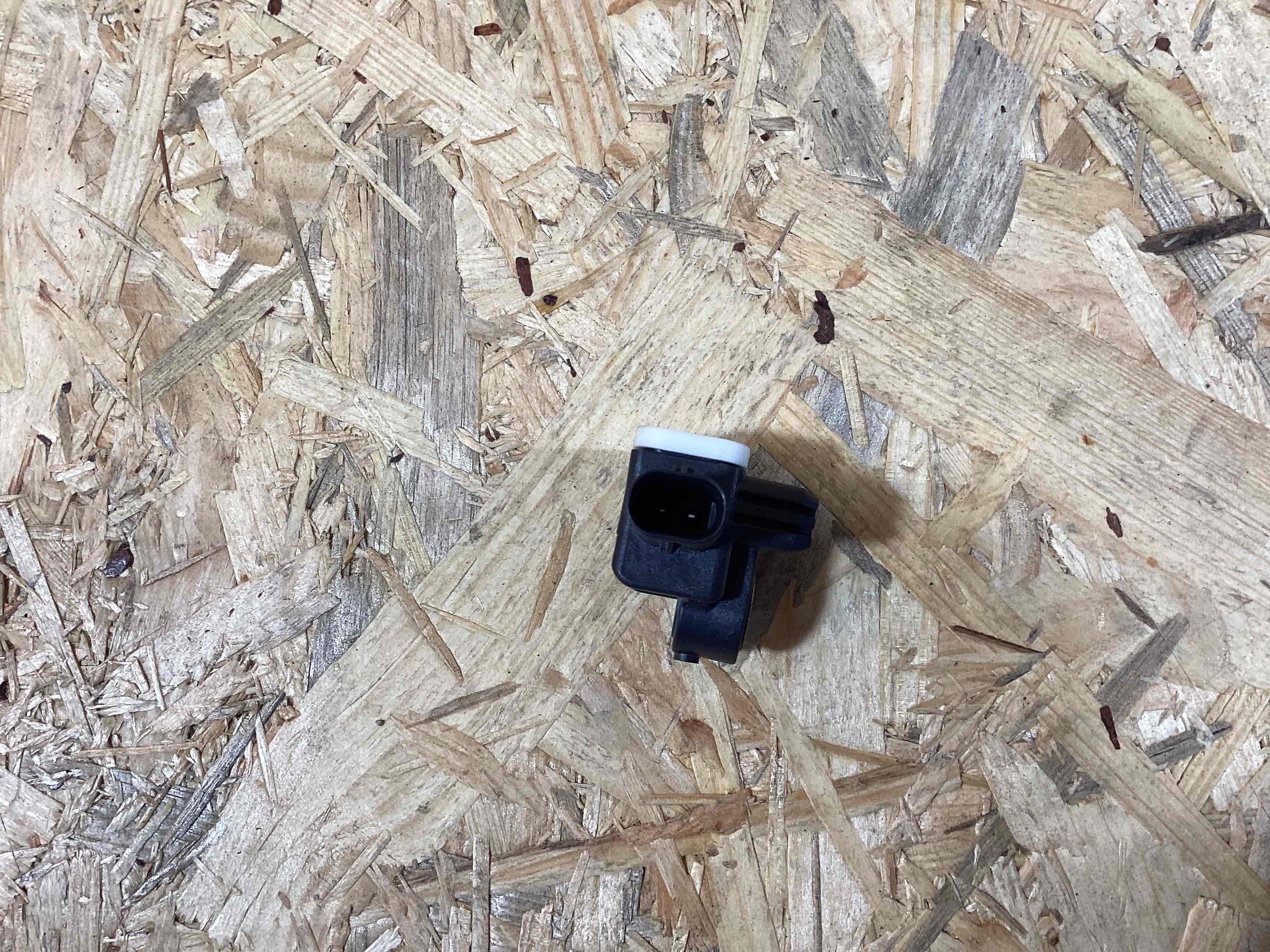 Датчик удара (Airbag), переключатель Porsche Macan 270326-117