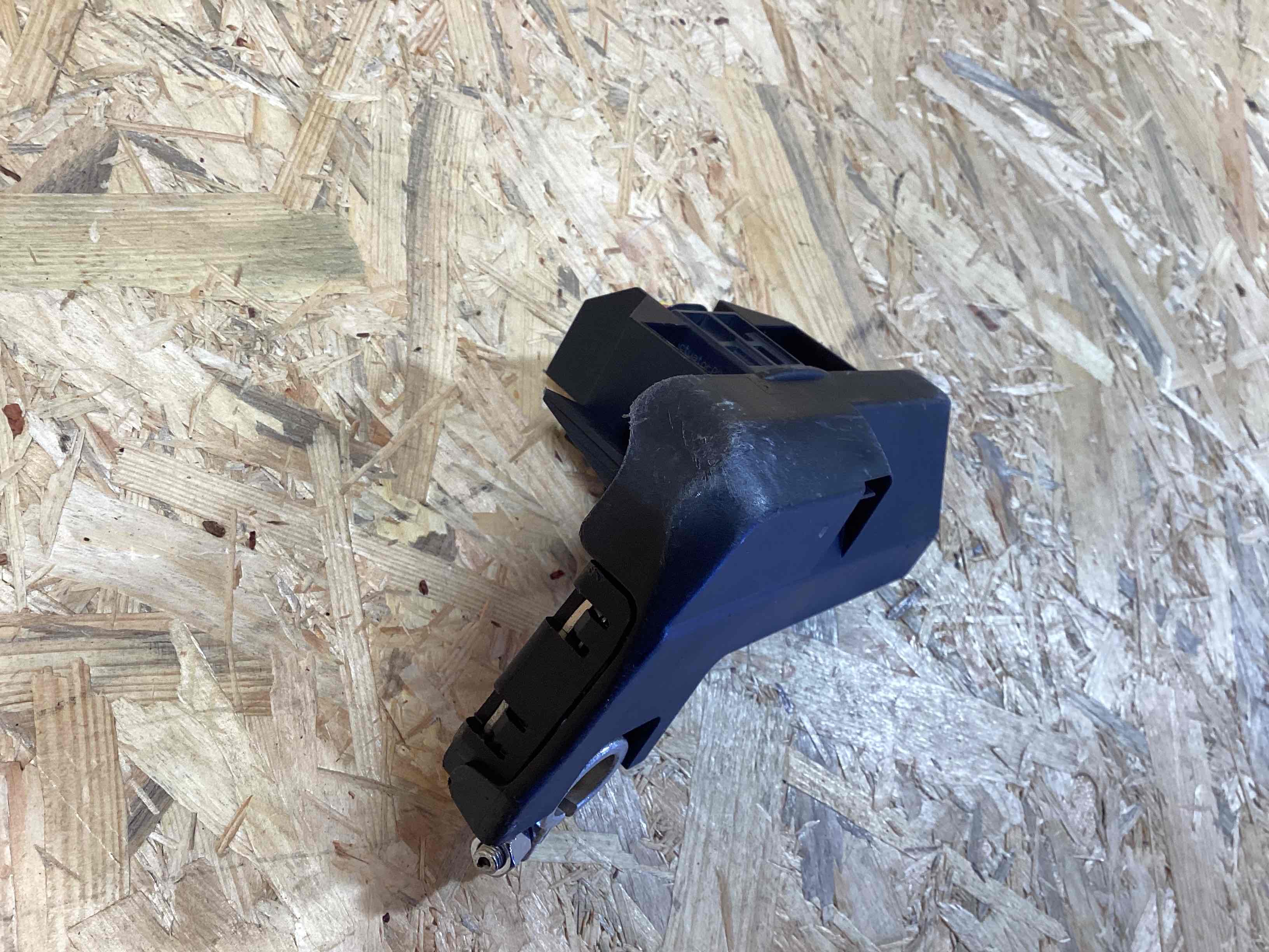 Аккумуляторная батарея, конвертор, проводка, крепление и др. Porsche Macan 270326-119