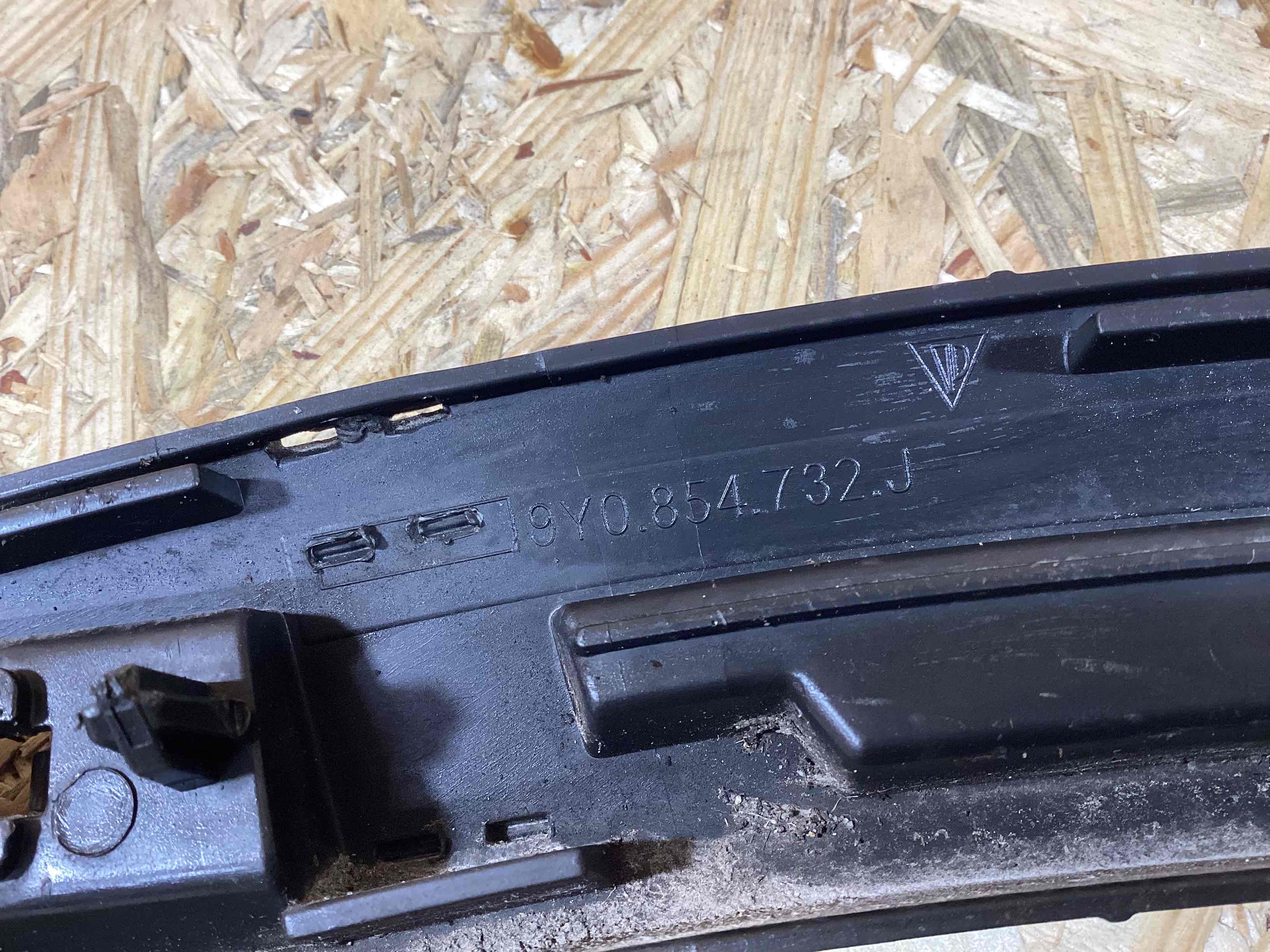 Молдинг арки, накладка на арку Porsche Cayenne 270326-125