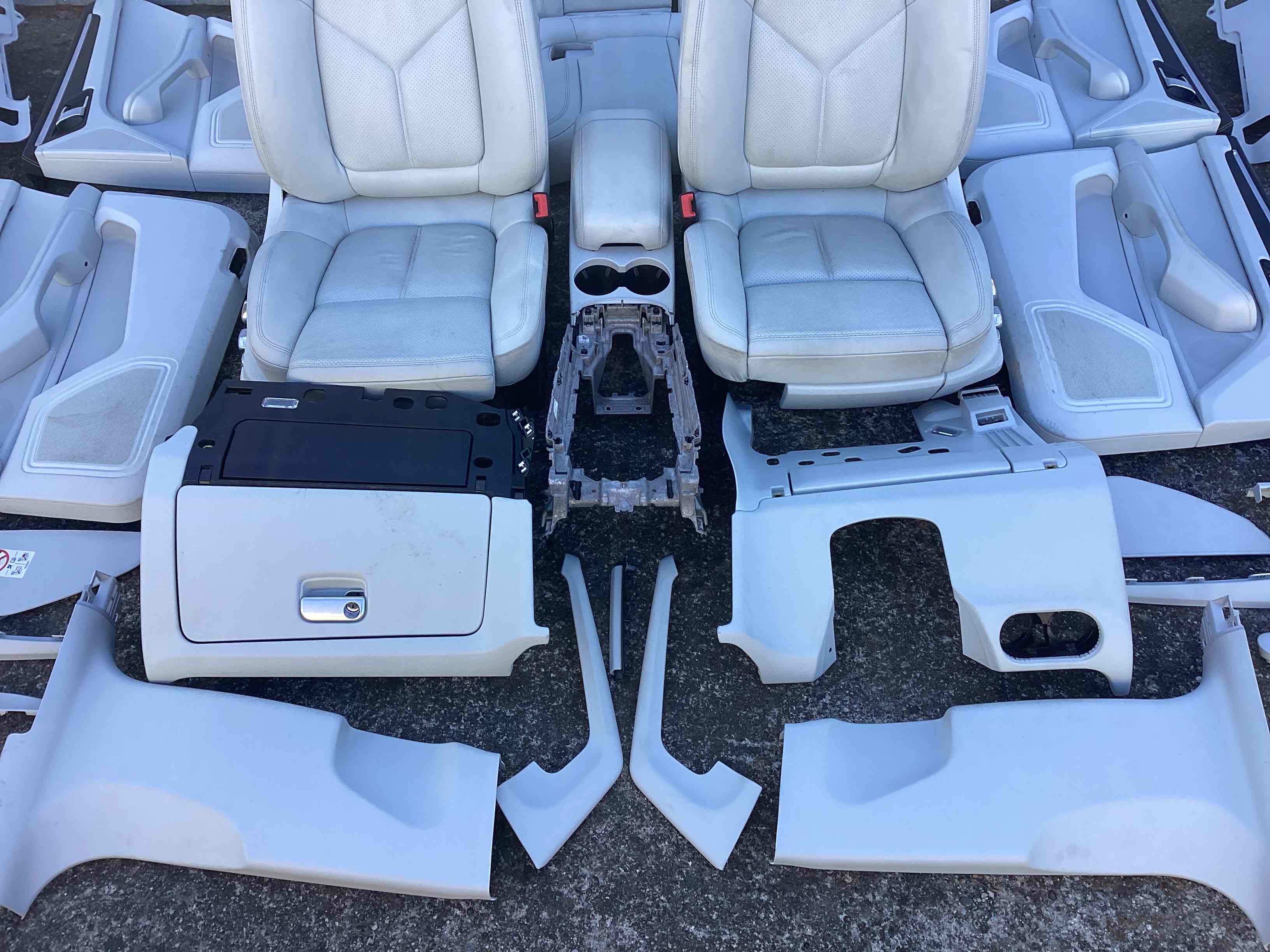 Салон (комплект сидений) Porsche Macan 270326-126