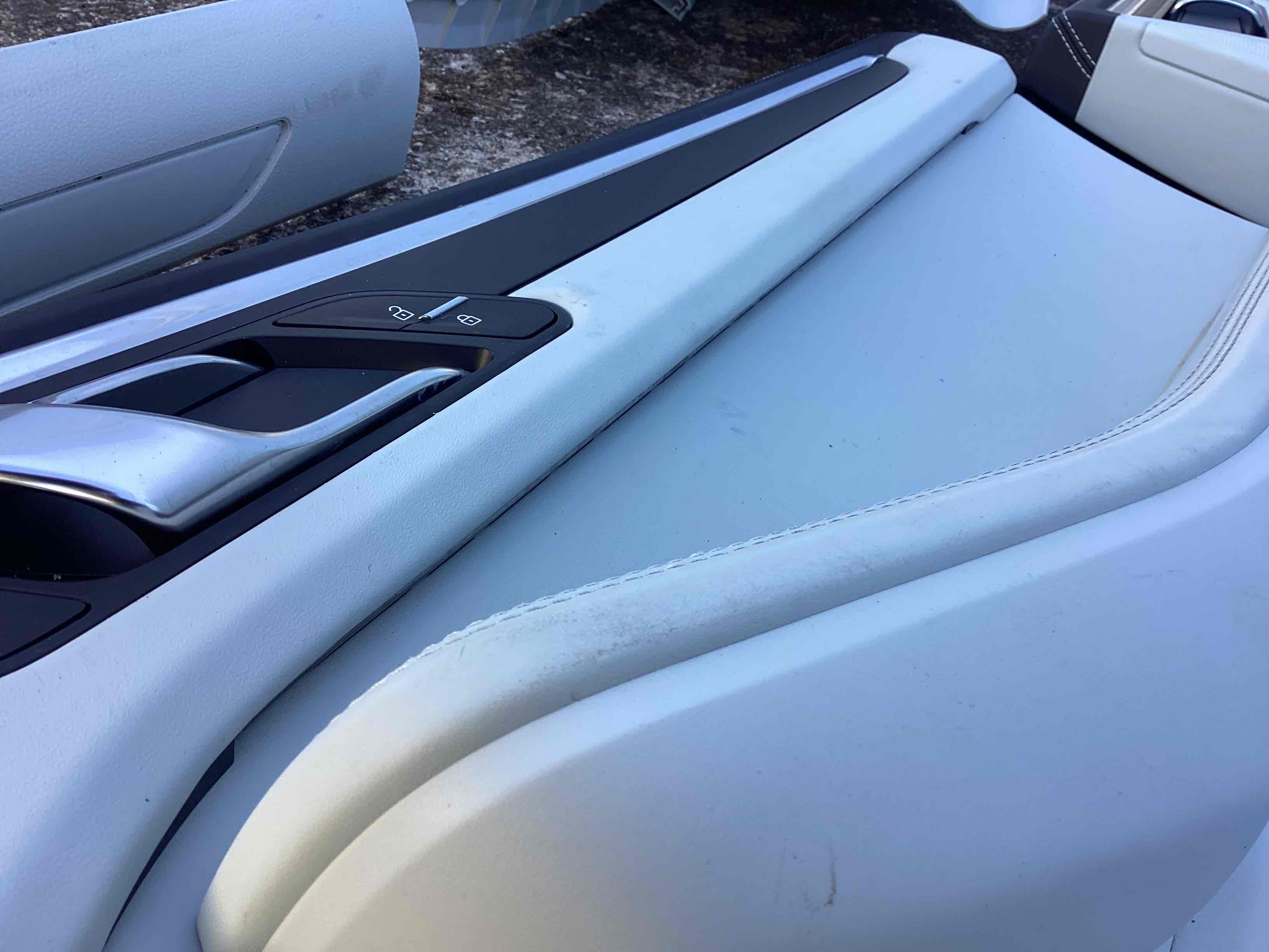 Салон (комплект сидений) Porsche Macan 270326-126