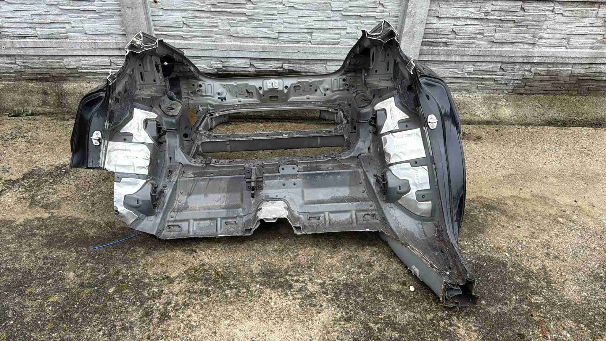 Крыло заднее правое Porsche Panamera 270824-103