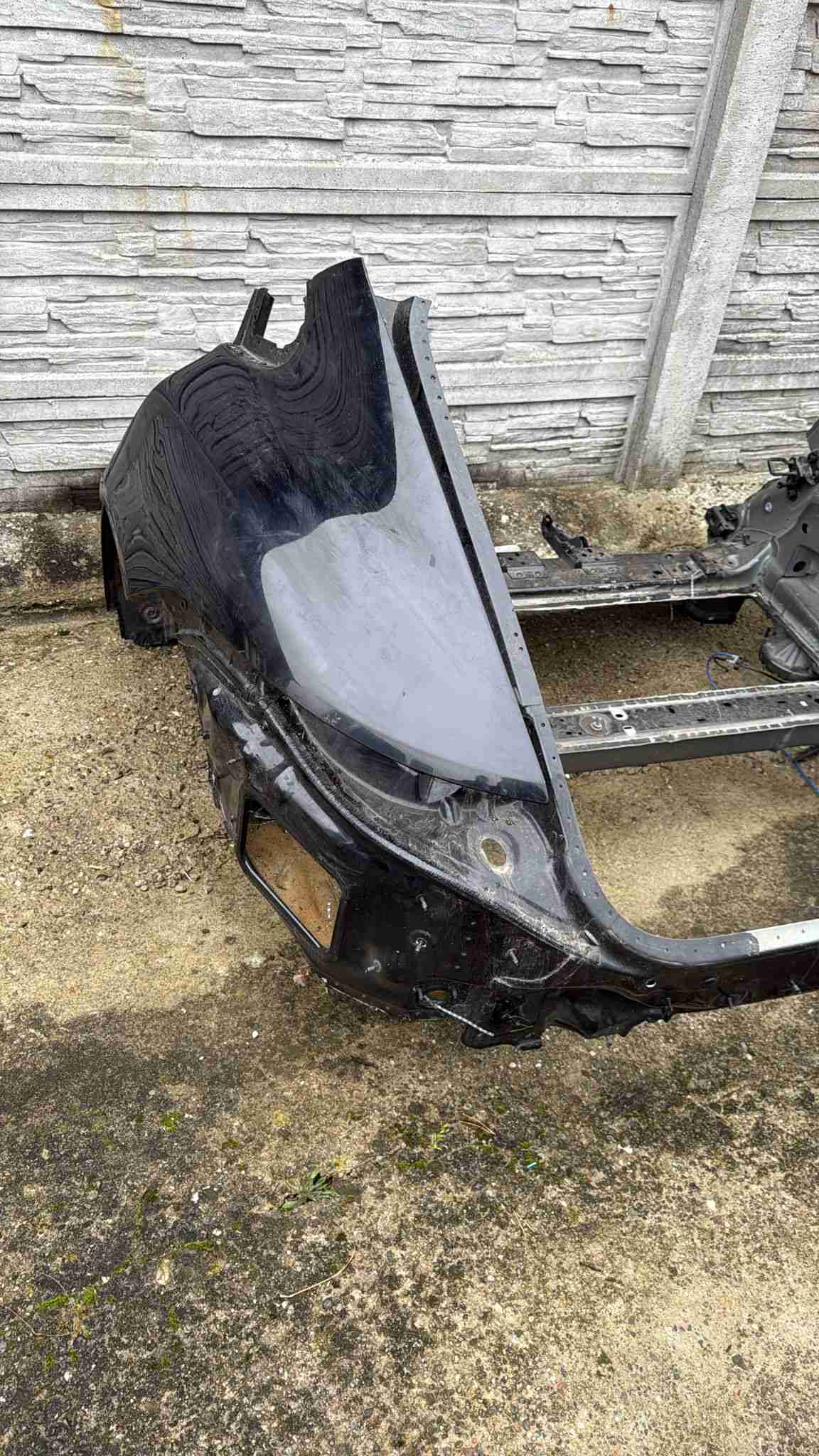 Крыло заднее правое Porsche Panamera 270824-103