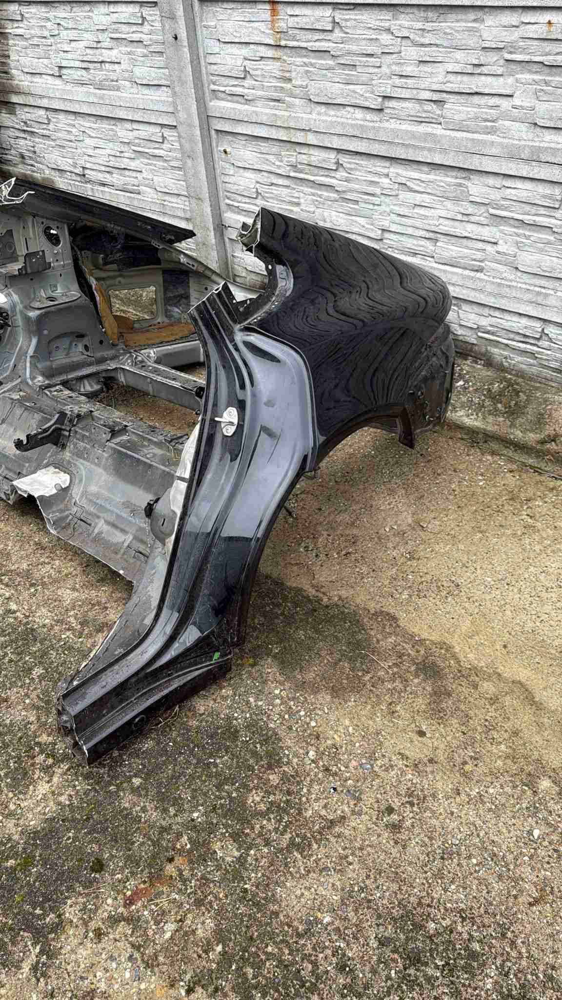 Крыло заднее правое Porsche Panamera 270824-103