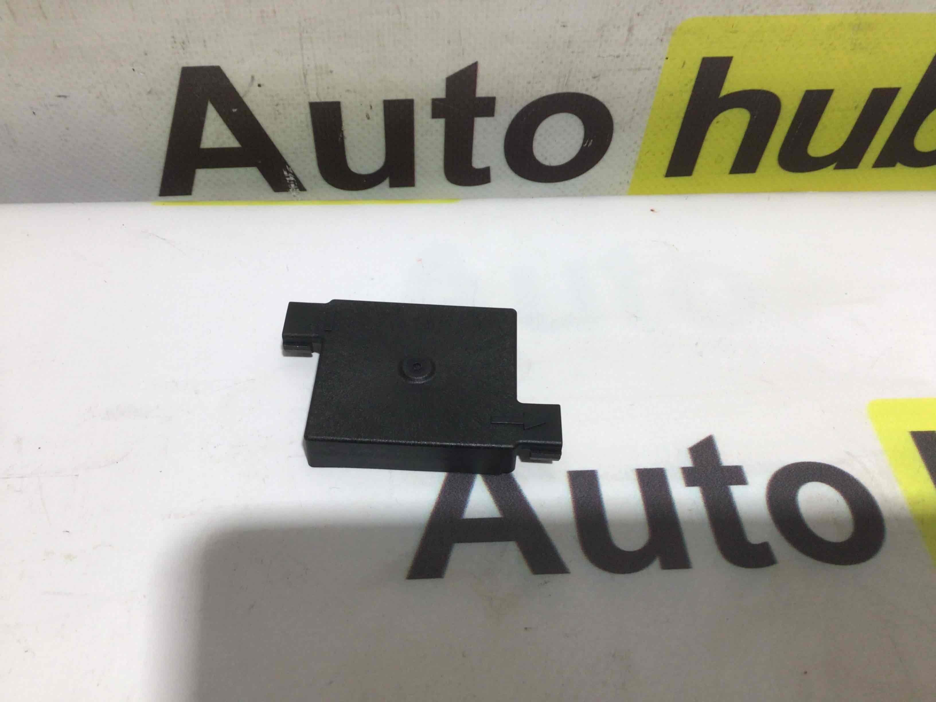 Крепление, кронштейн Porsche Cayenne 271125-002