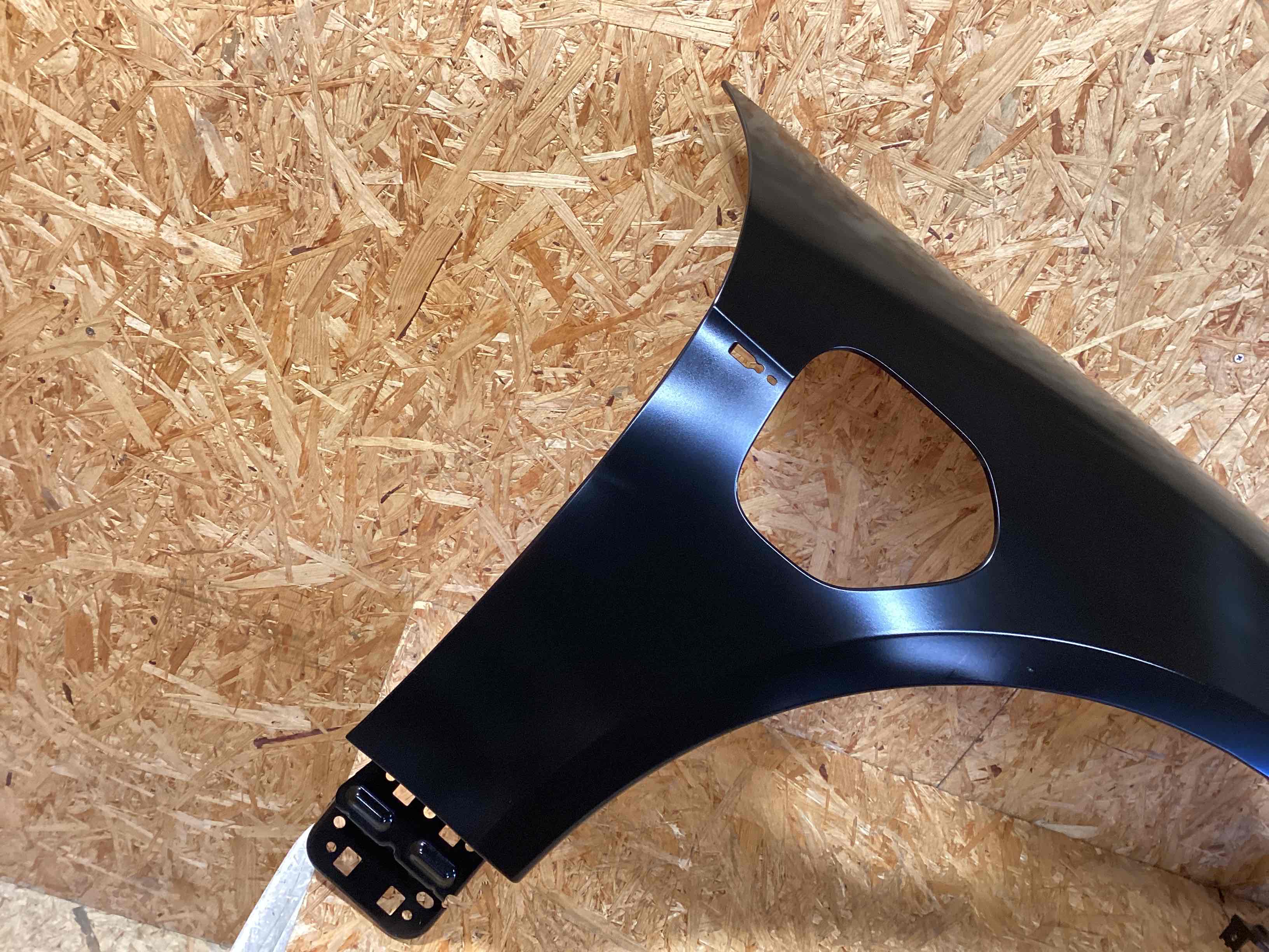 Крыло переднее правое Porsche Taycan 271125-102