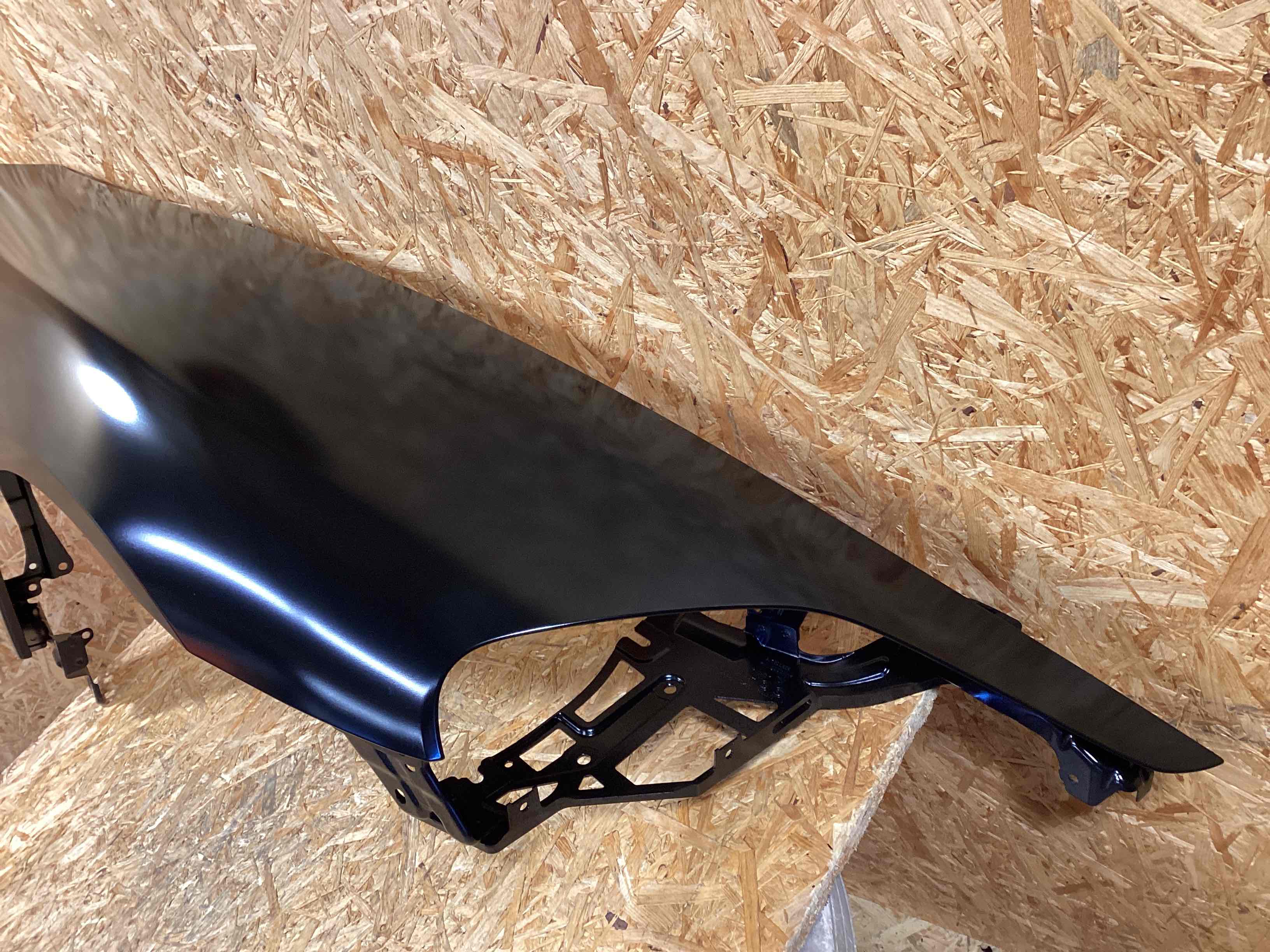 Крыло переднее правое Porsche Taycan 271125-102