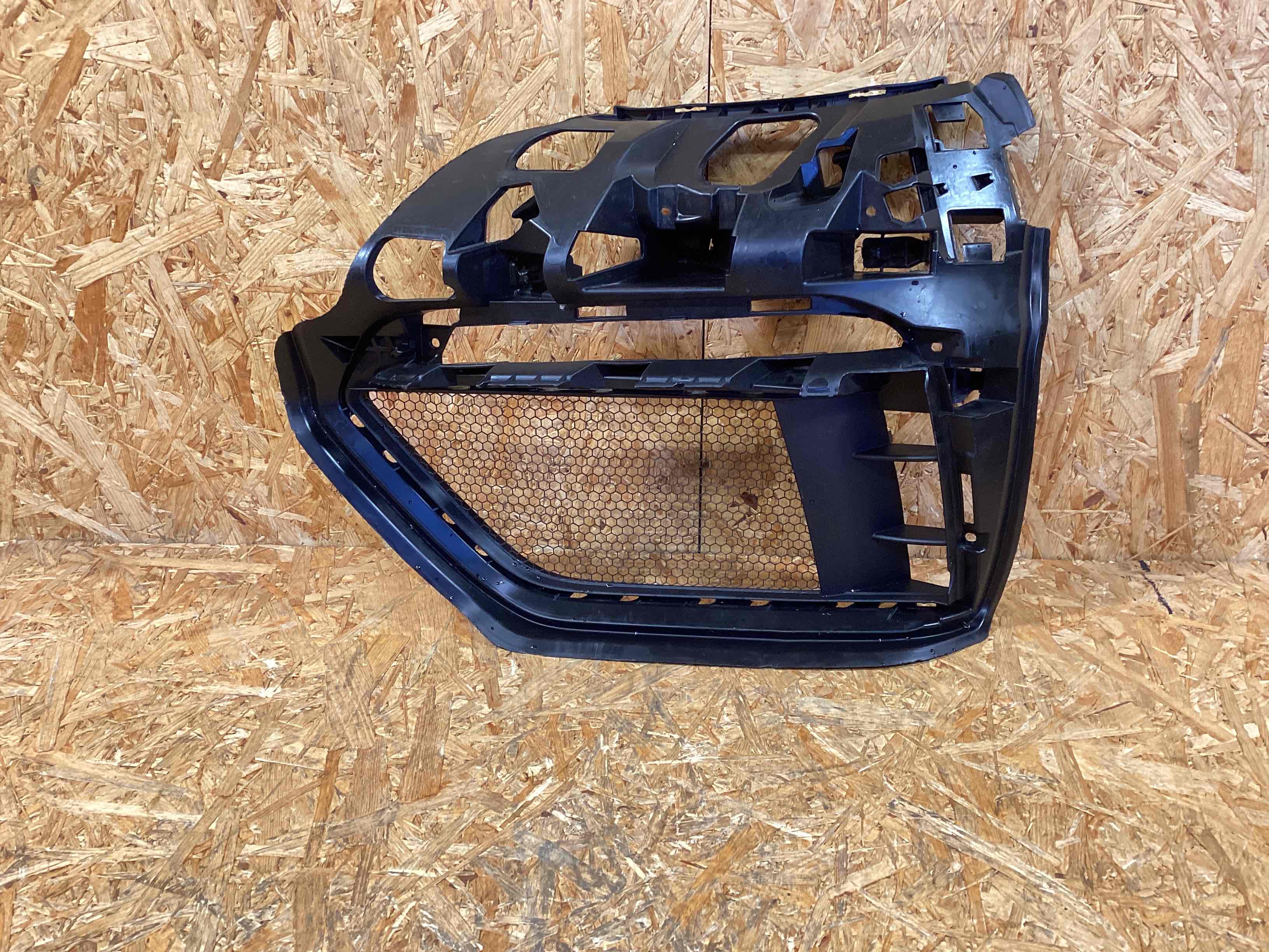 Заглушка, вставка (решетка) в бампер Porsche Cayman GT4 271125-103