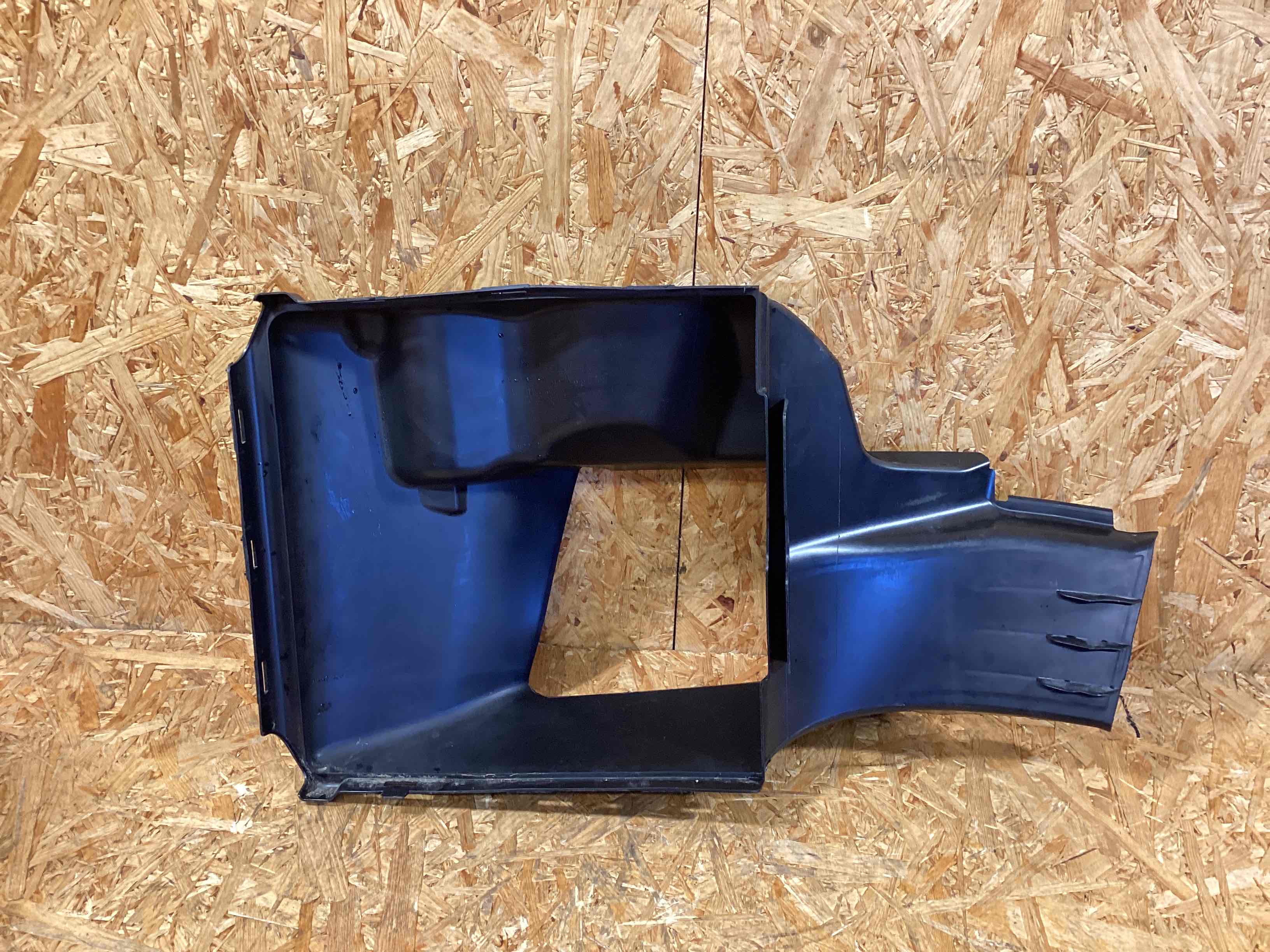 Воздуховод Porsche Cayman GT4 271125-105