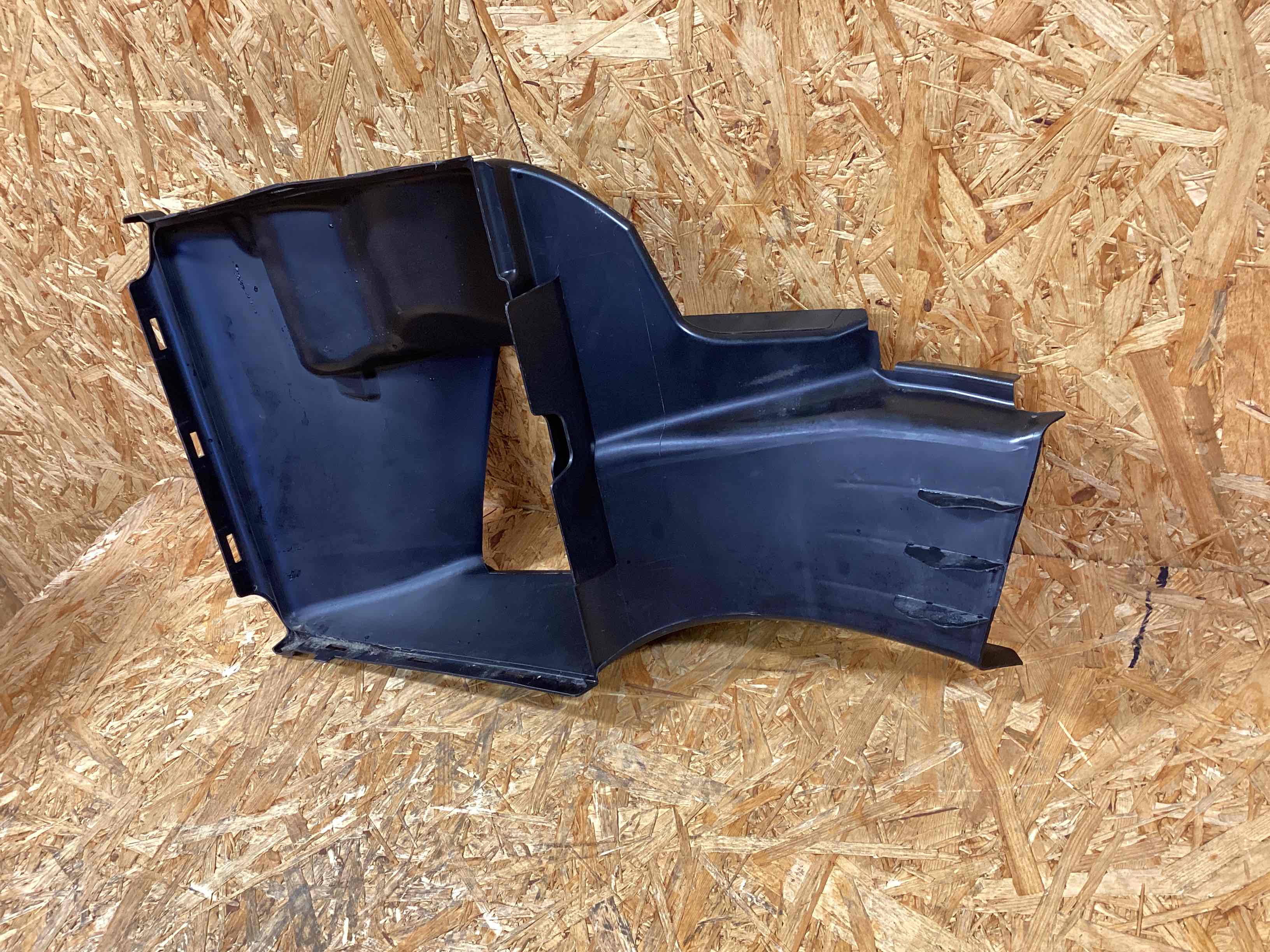 Воздуховод Porsche Cayman GT4 271125-105