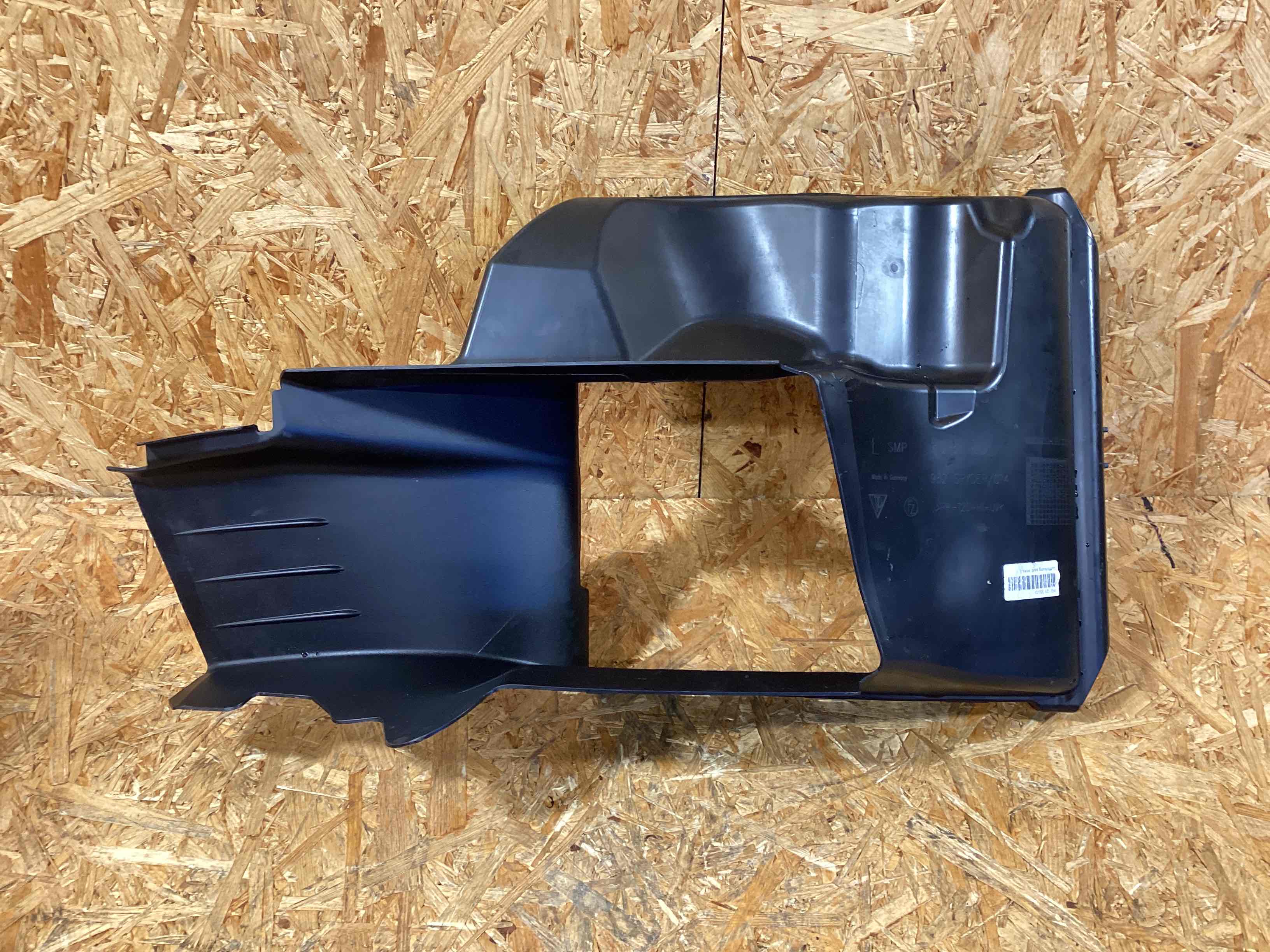 Воздуховод Porsche Cayman GT4 271125-105