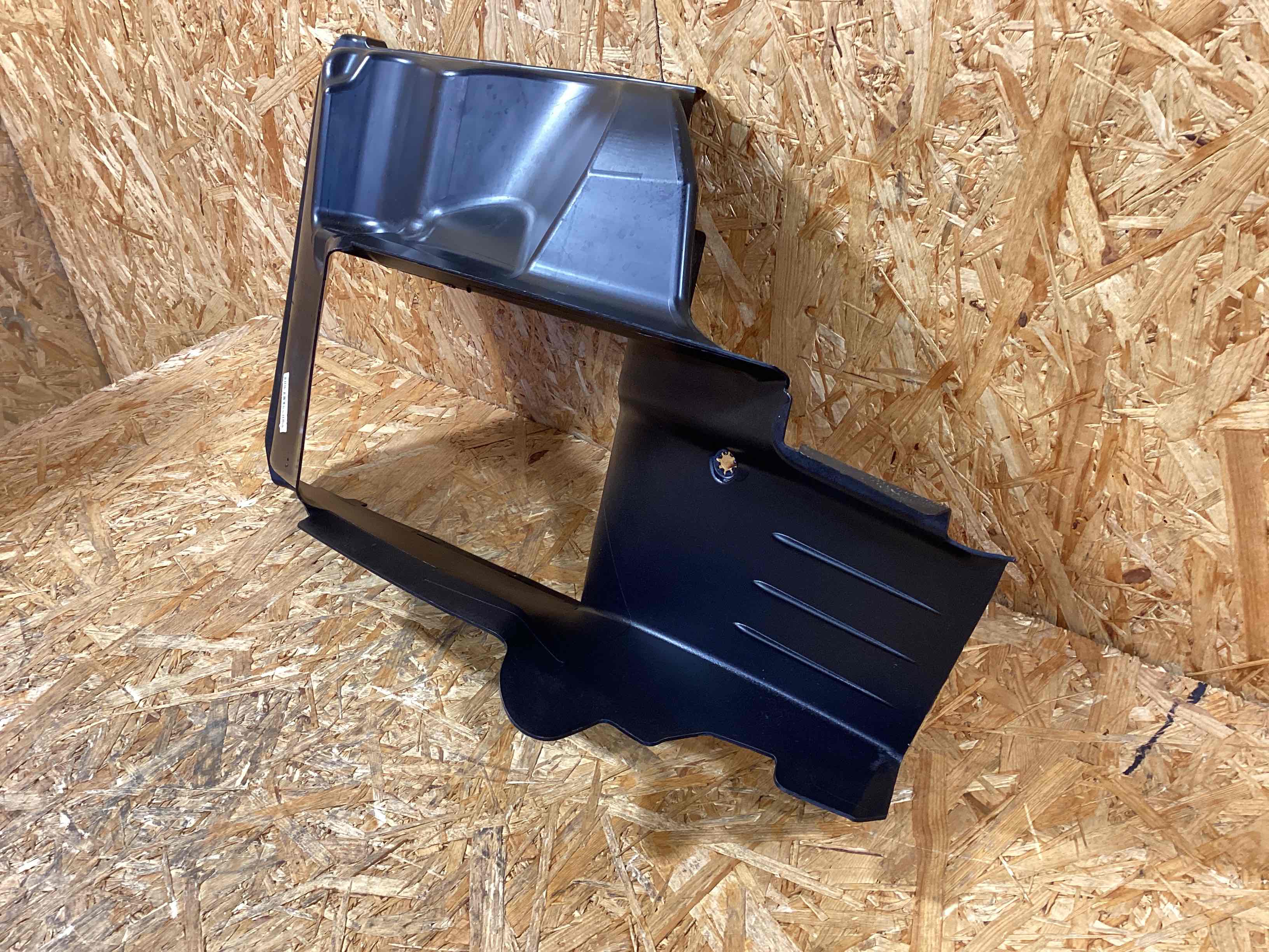 Воздуховод Porsche Cayman GT4 271125-106