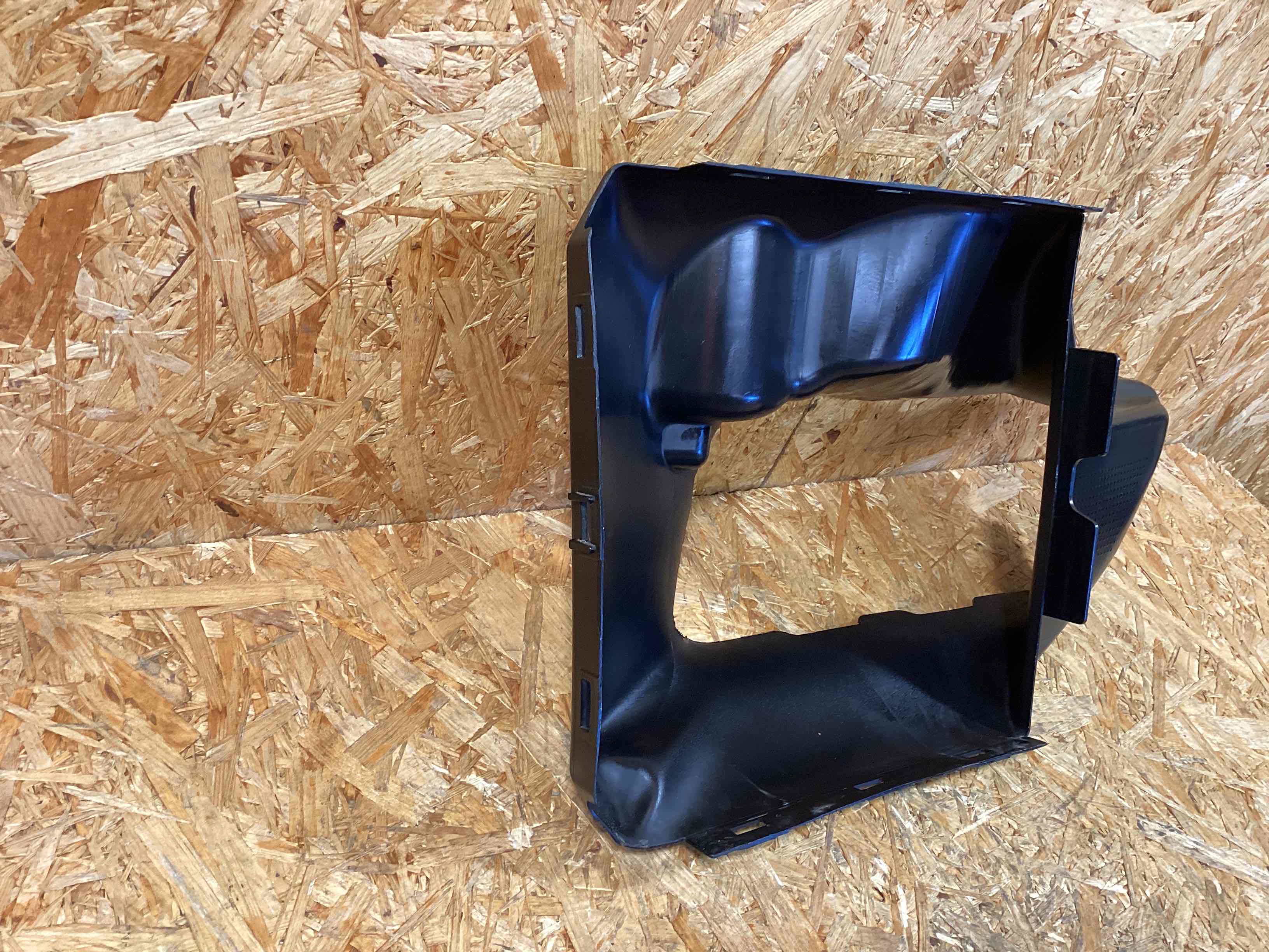 Воздуховод Porsche Boxster 718 271125-107