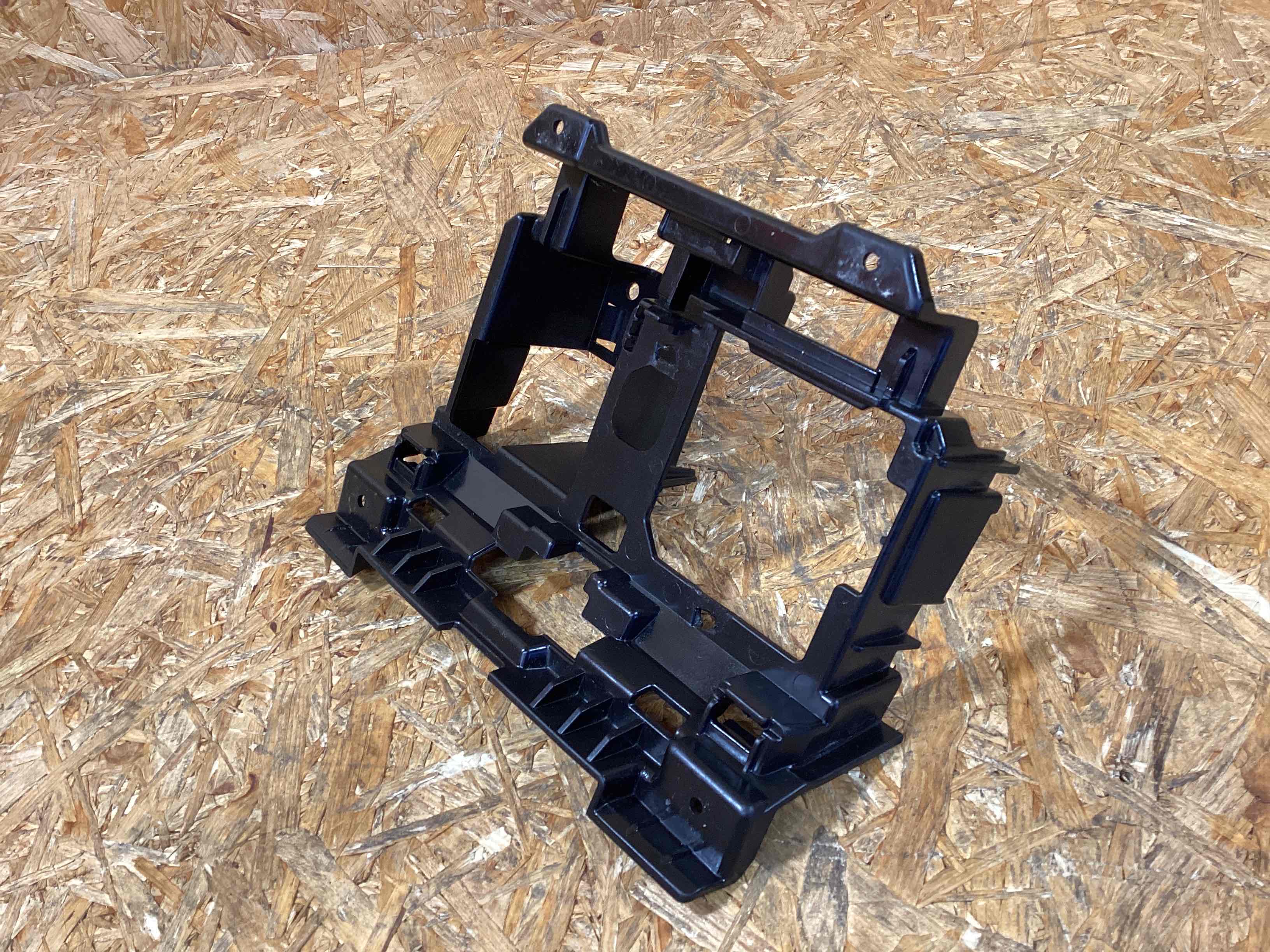 Крепление, кронштейн Porsche 911 271125-109