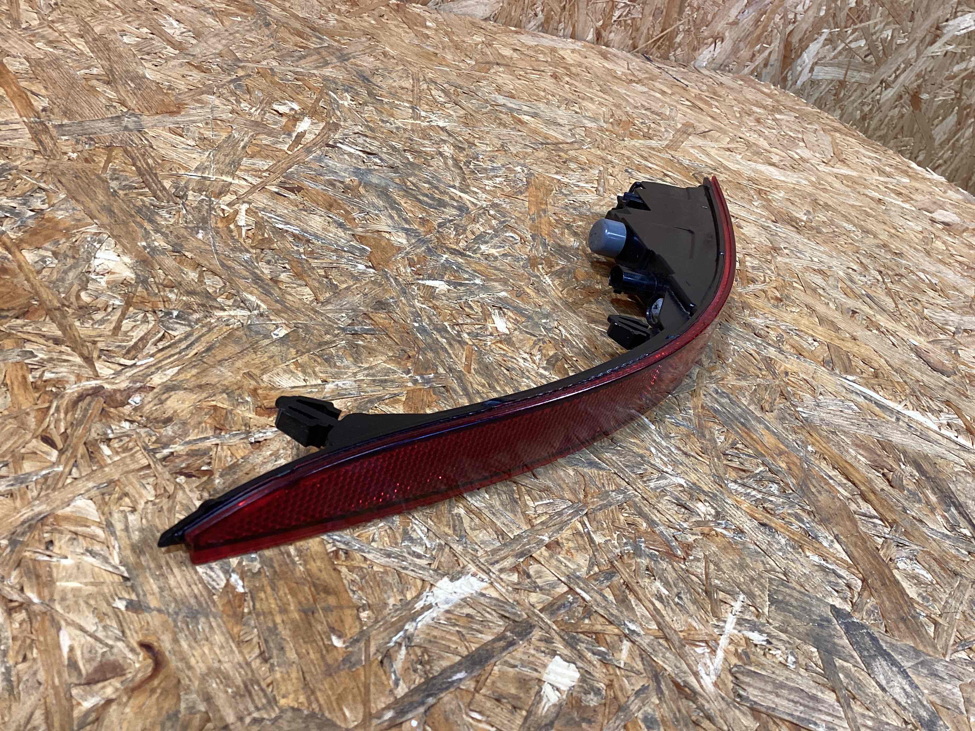 Фара противотуманная Porsche Cayenne 271125-110