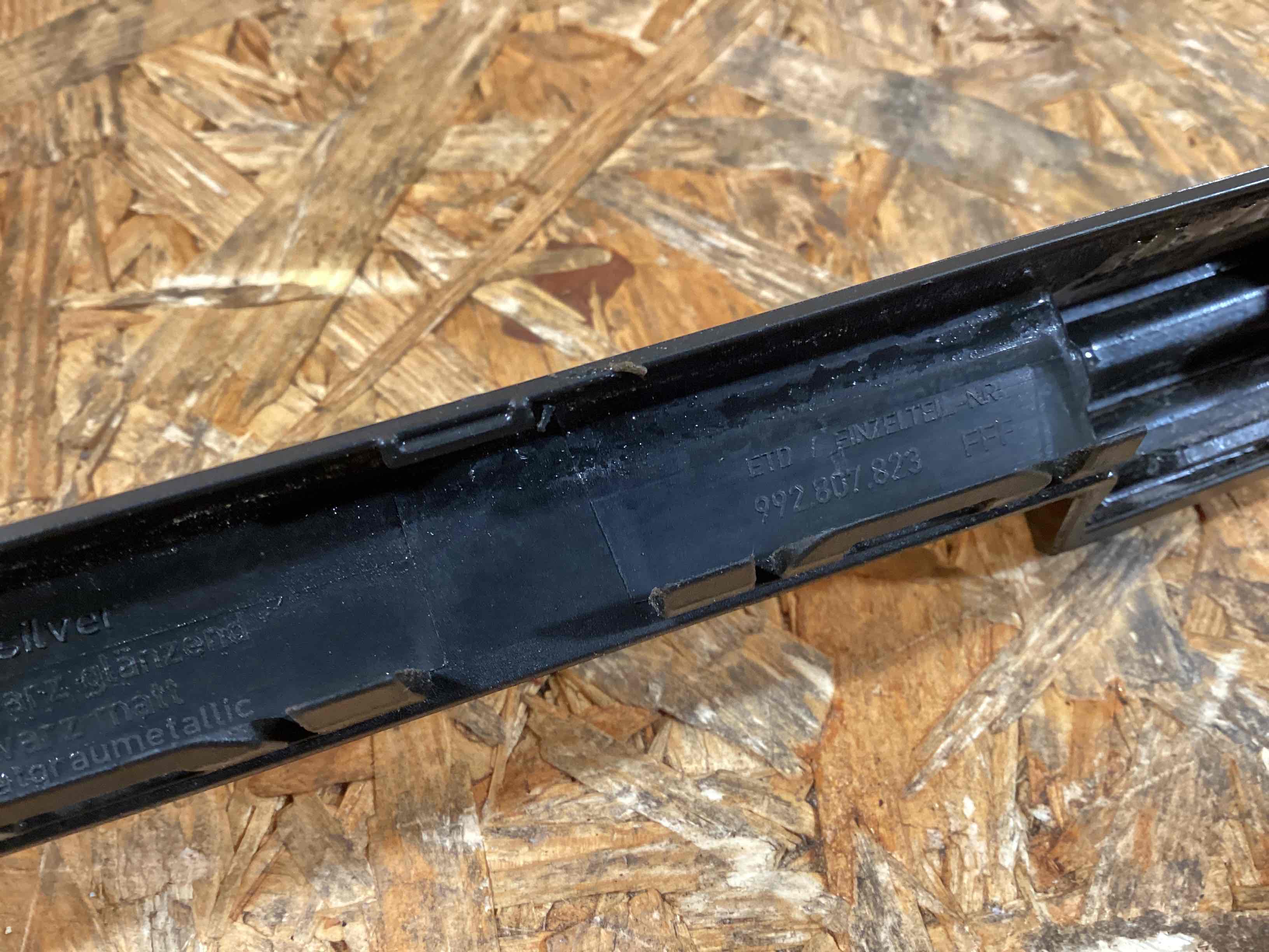 Молдинг двери багажника, крышки багажника, задние молдинги кузова Porsche 911 271125-113