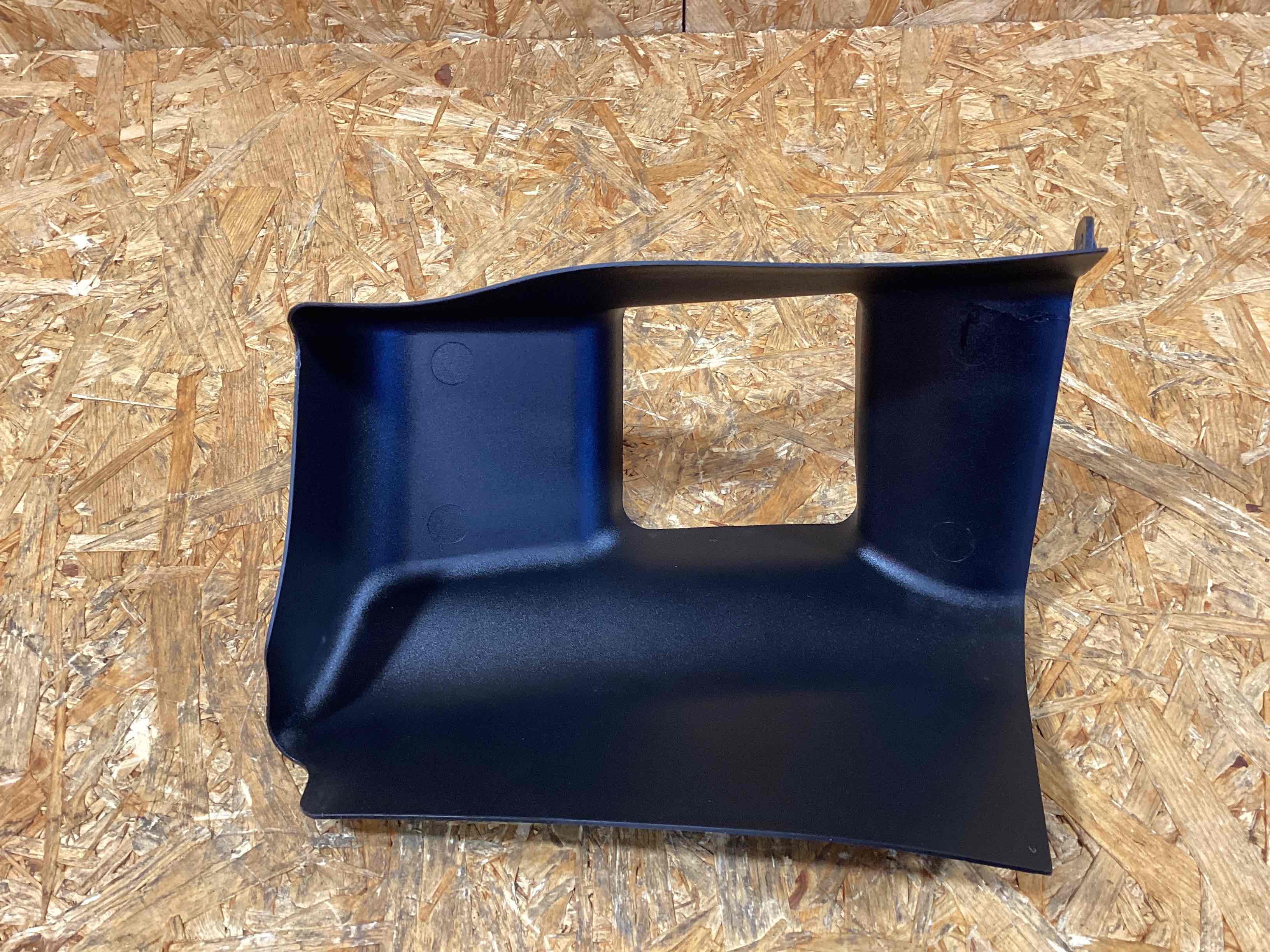 Воздуховод Porsche Taycan 271125-114