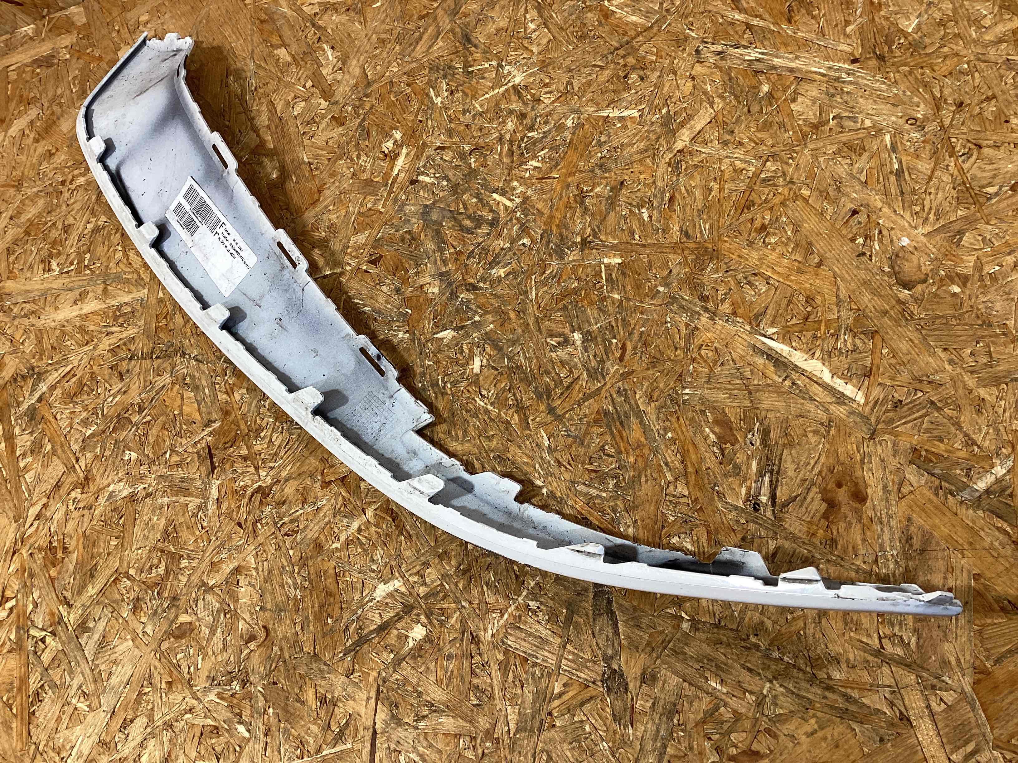 Заглушка, вставка (решетка) в бампер Porsche Taycan 271125-120