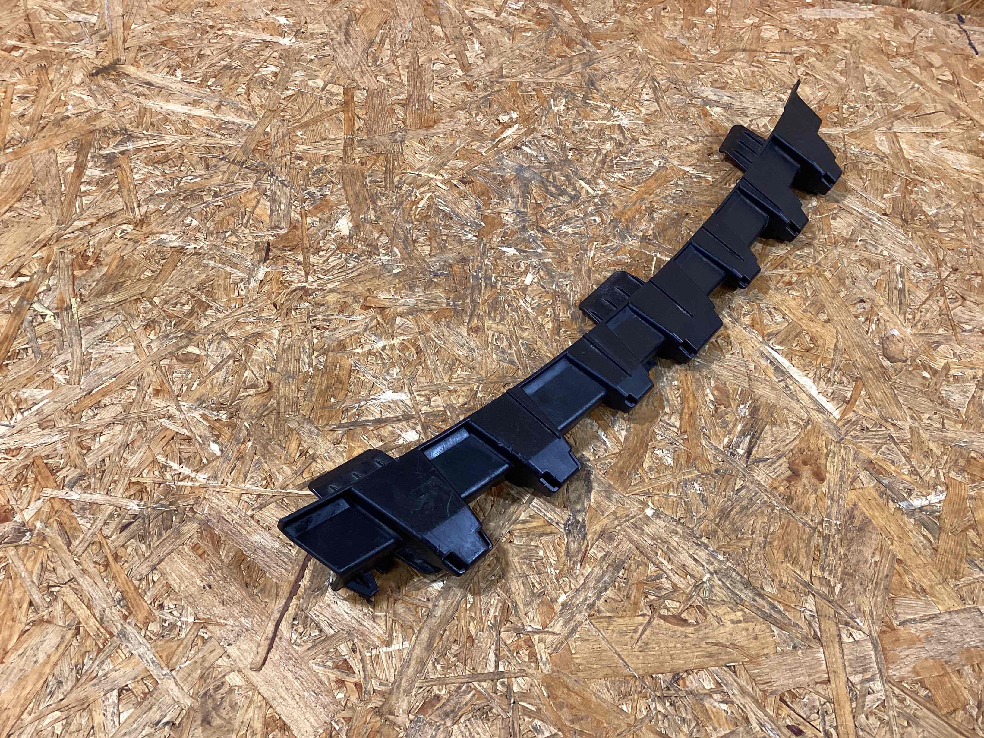 Крепление, кронштейн Porsche 911 271125-129