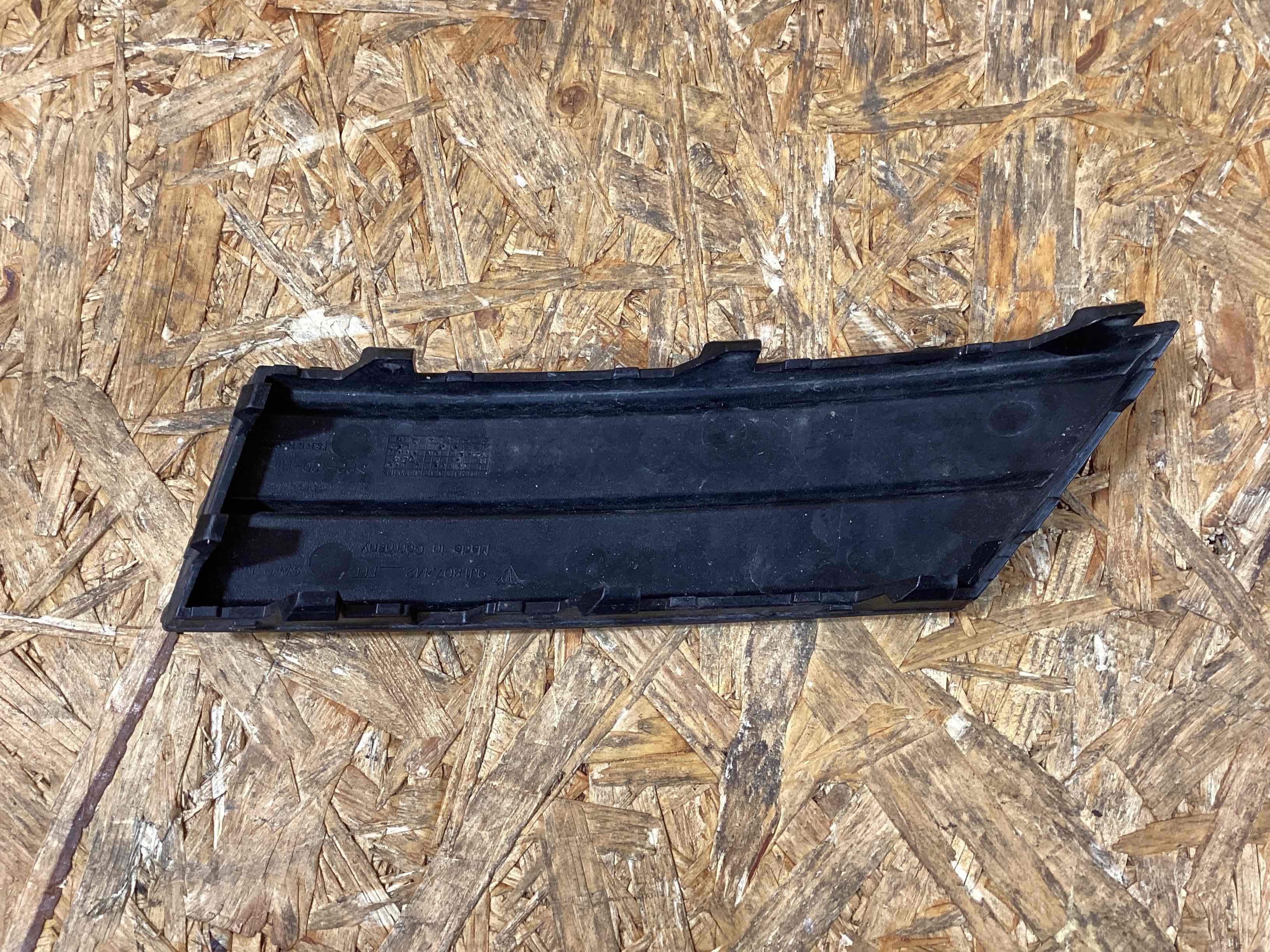 Заглушка, вставка (решетка) в бампер Porsche Taycan 271125-132