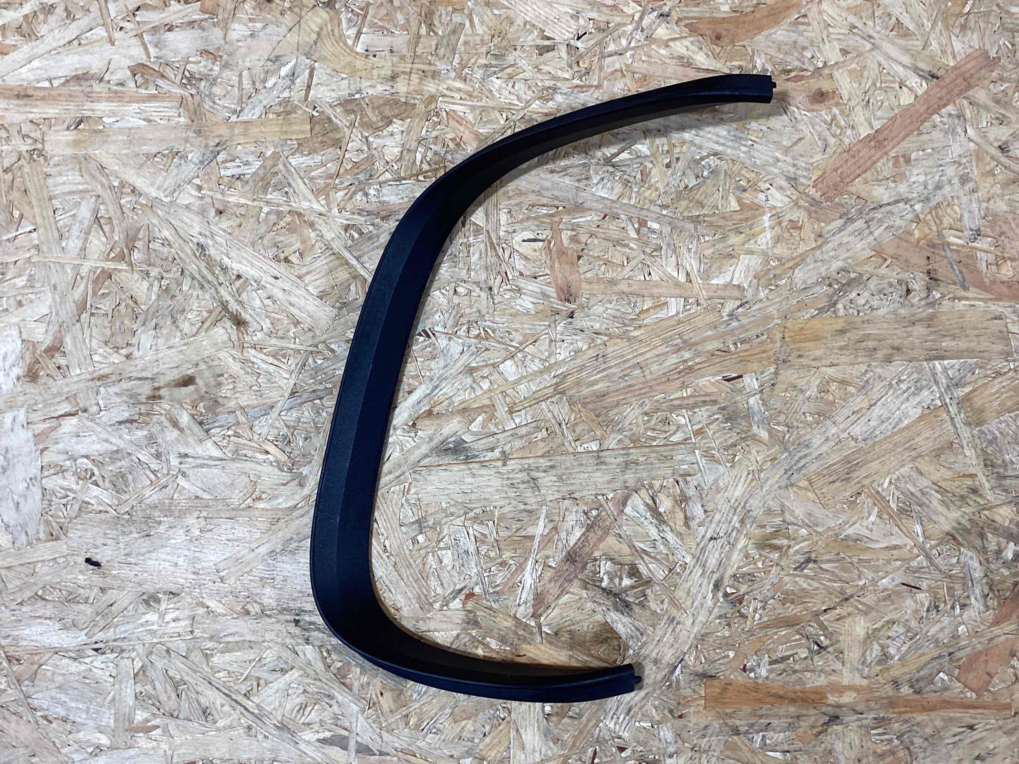 Заглушка, вставка (решетка) в бампер Porsche Macan 280125-112