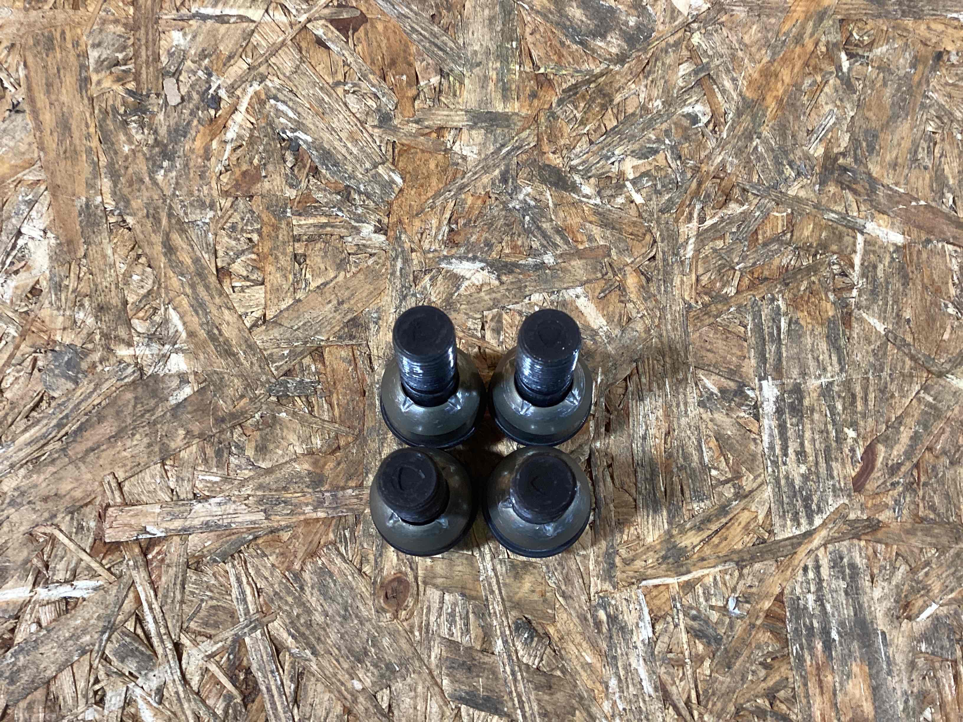 Колесо запасное, держатель, кронштейн, обшивка Porsche Cayenne 280126-101