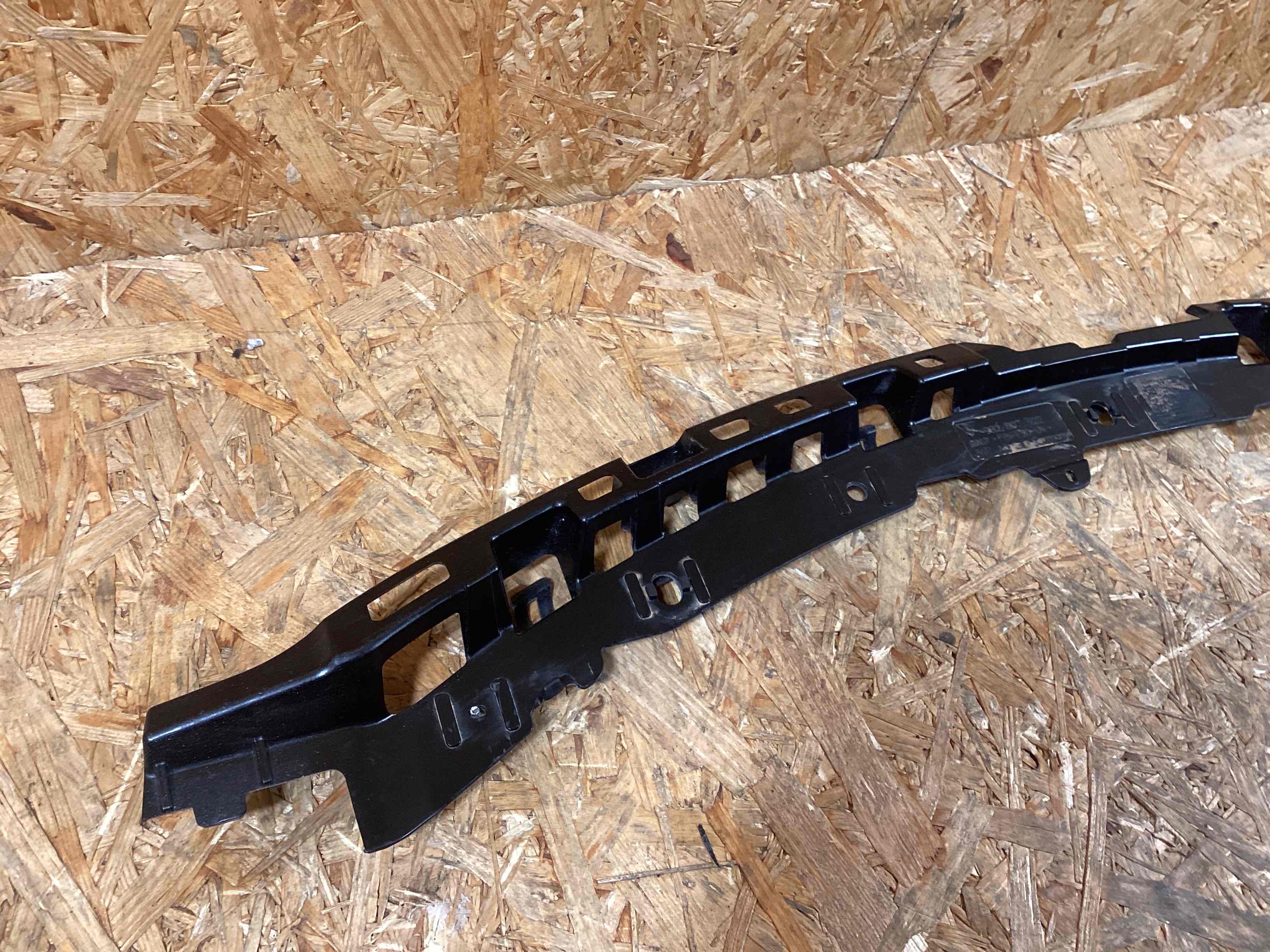 Крепление бампера Porsche 718 Cayman 280126-111