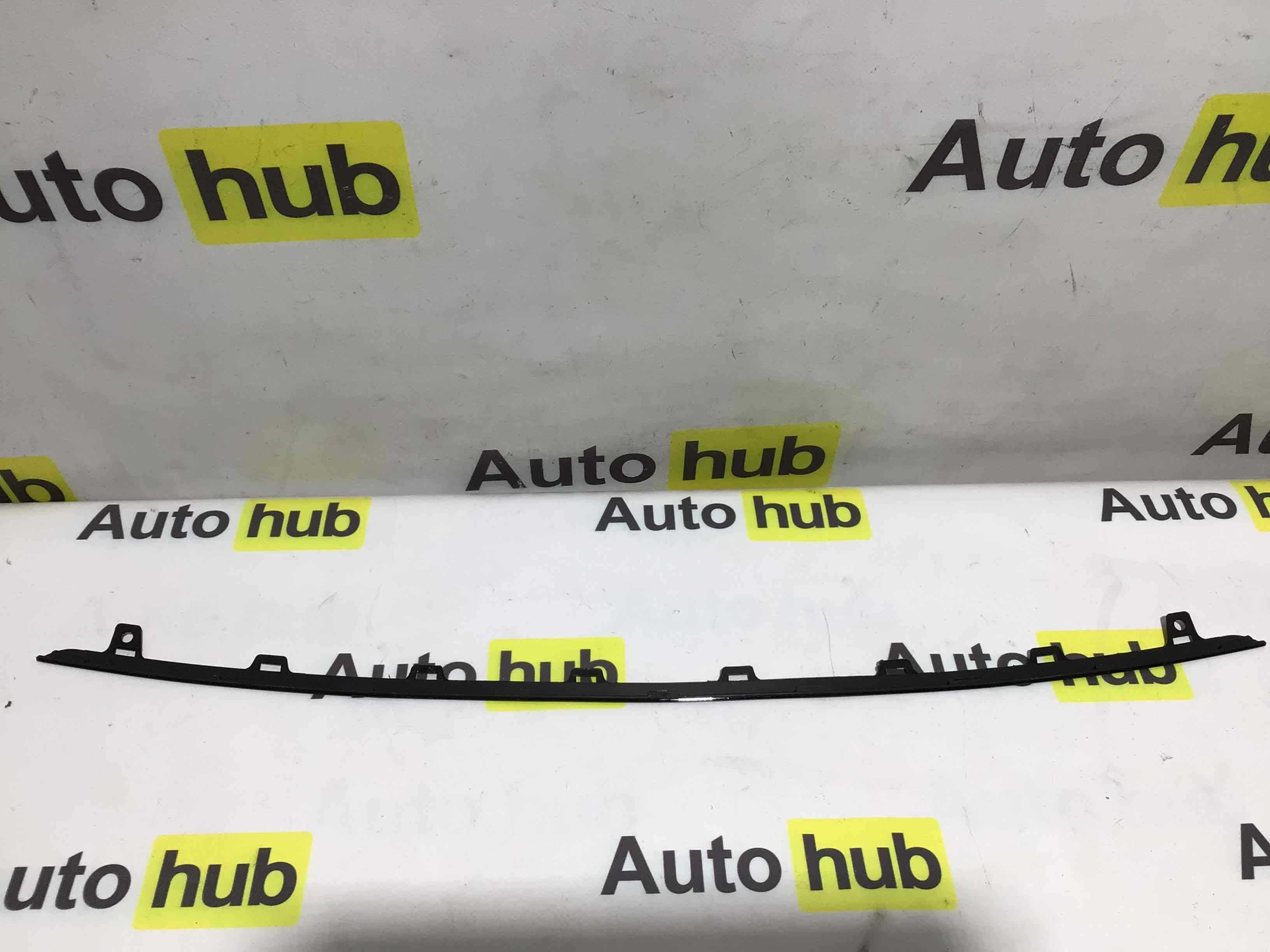 Заглушка, вставка (решетка) в бампер Porsche Cayenne 280426-024