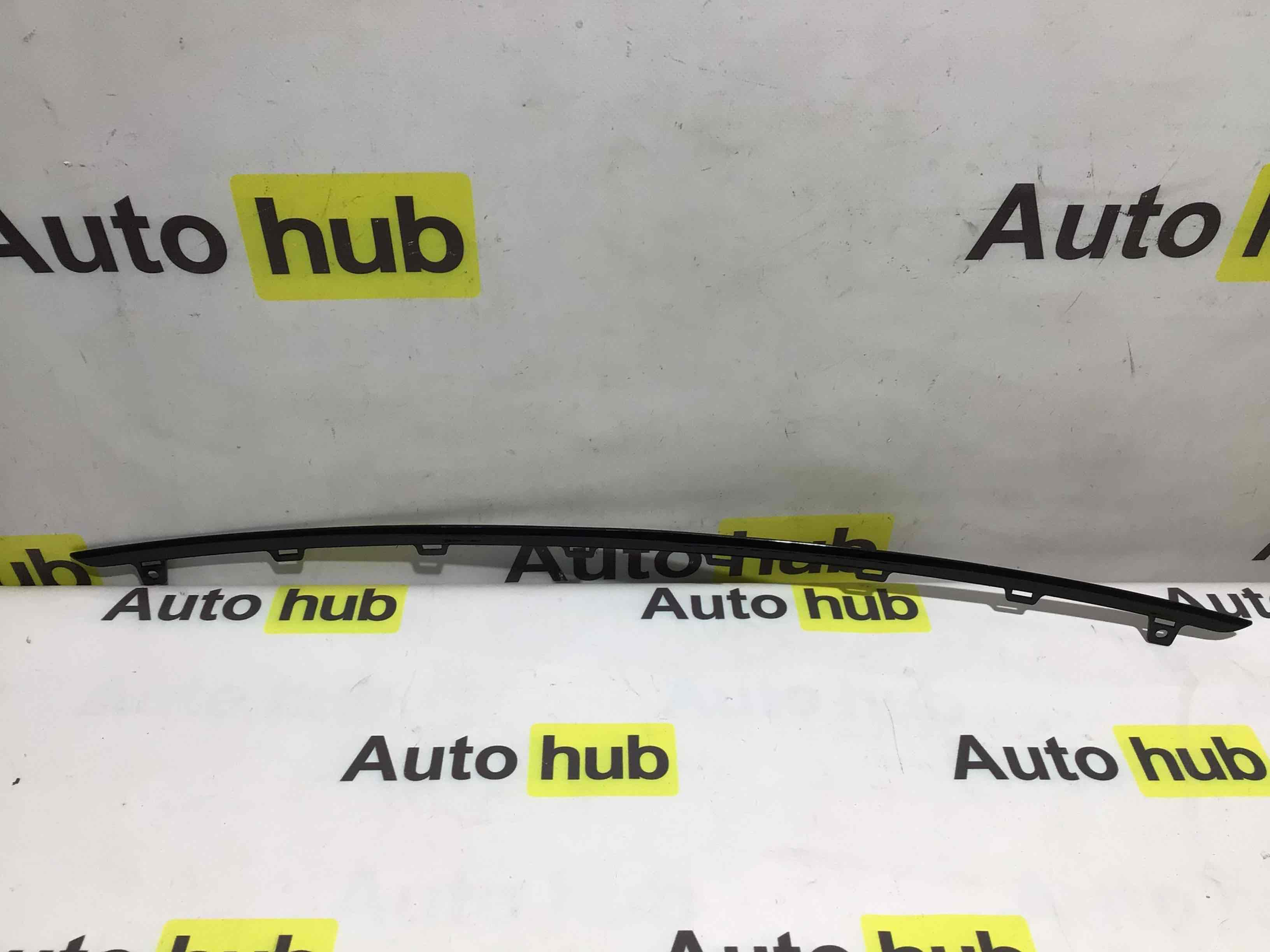 Заглушка, вставка (решетка) в бампер Porsche Cayenne 280426-025