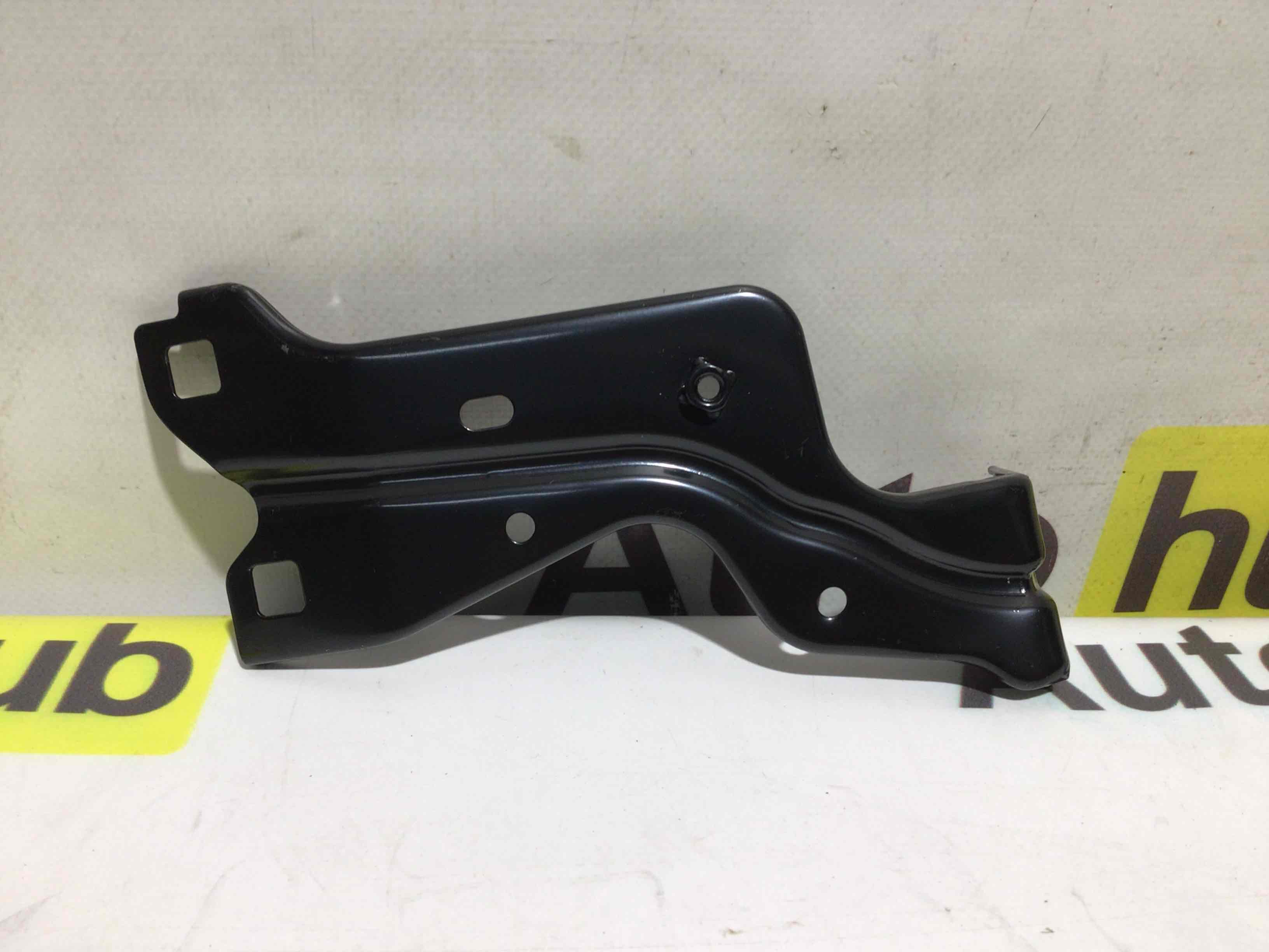 Крепление, кронштейн Porsche Macan 280426-056