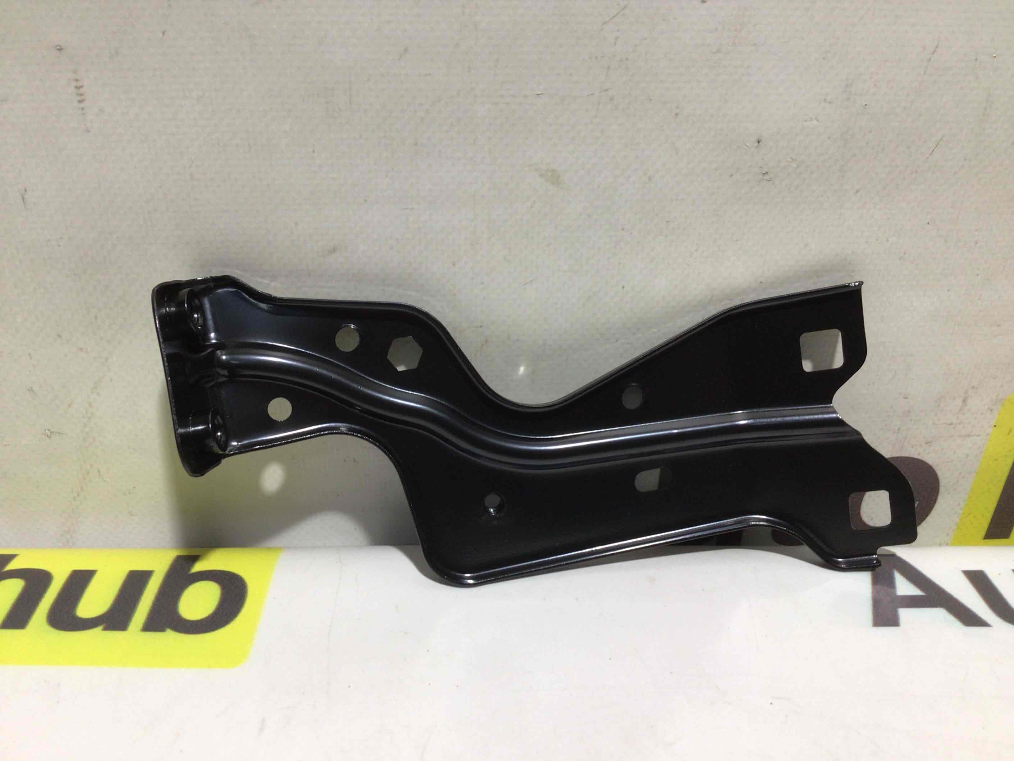 Крепление, кронштейн Porsche Macan 280426-057