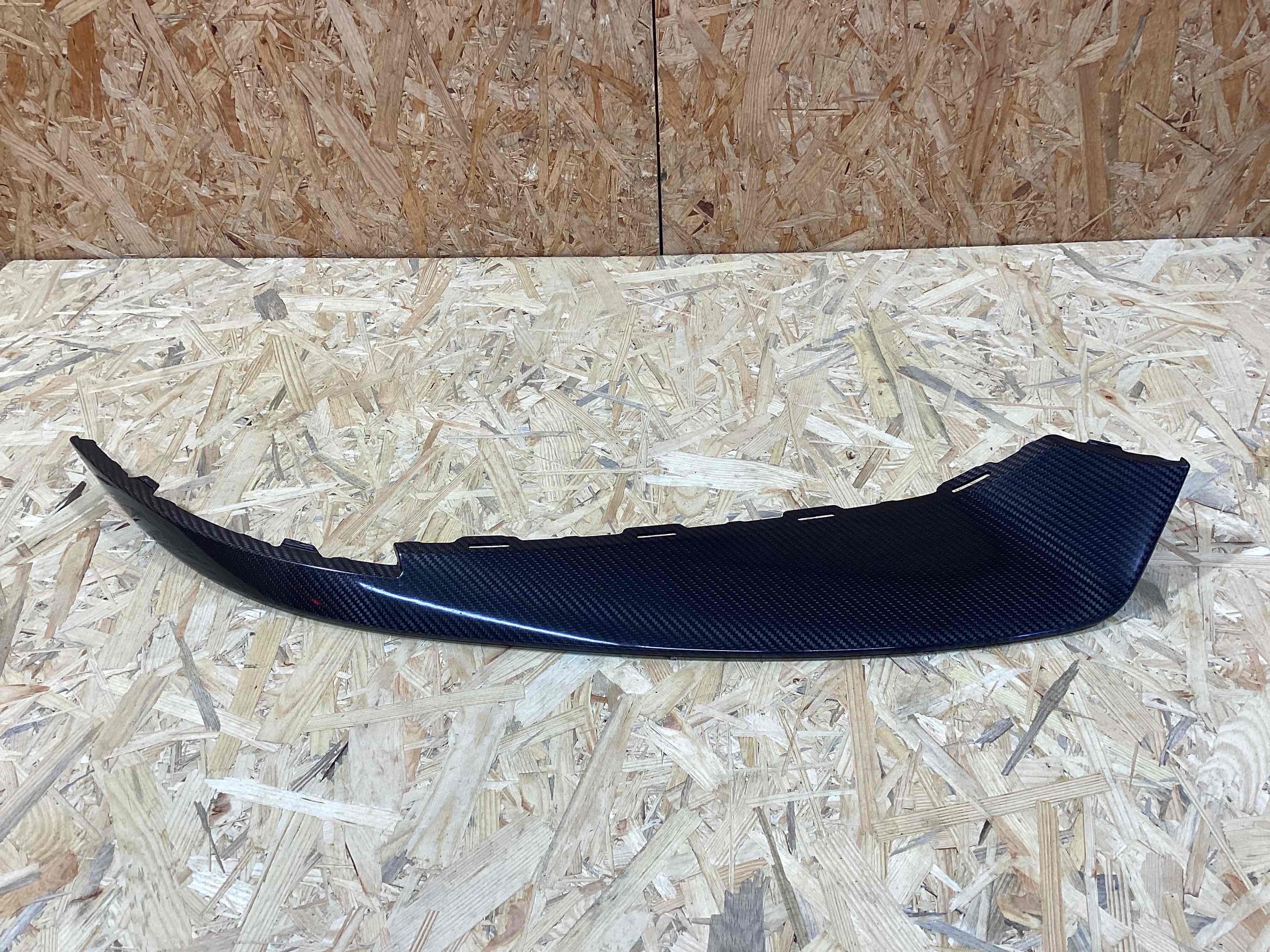 Заглушка, вставка (решетка) в бампер Porsche Taycan 280426-116