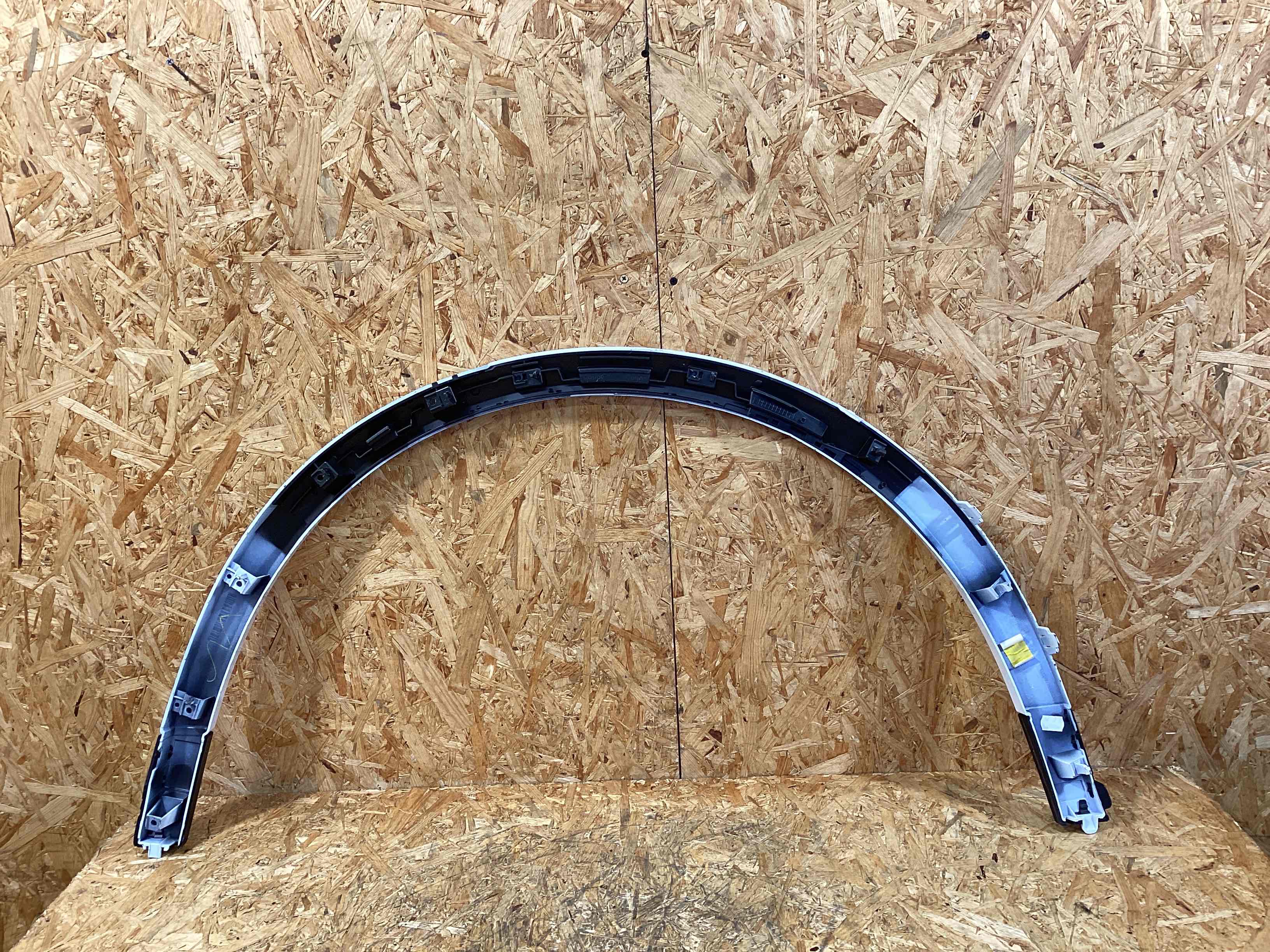 Молдинг арки, накладка на арку Porsche Cayenne 281025-108