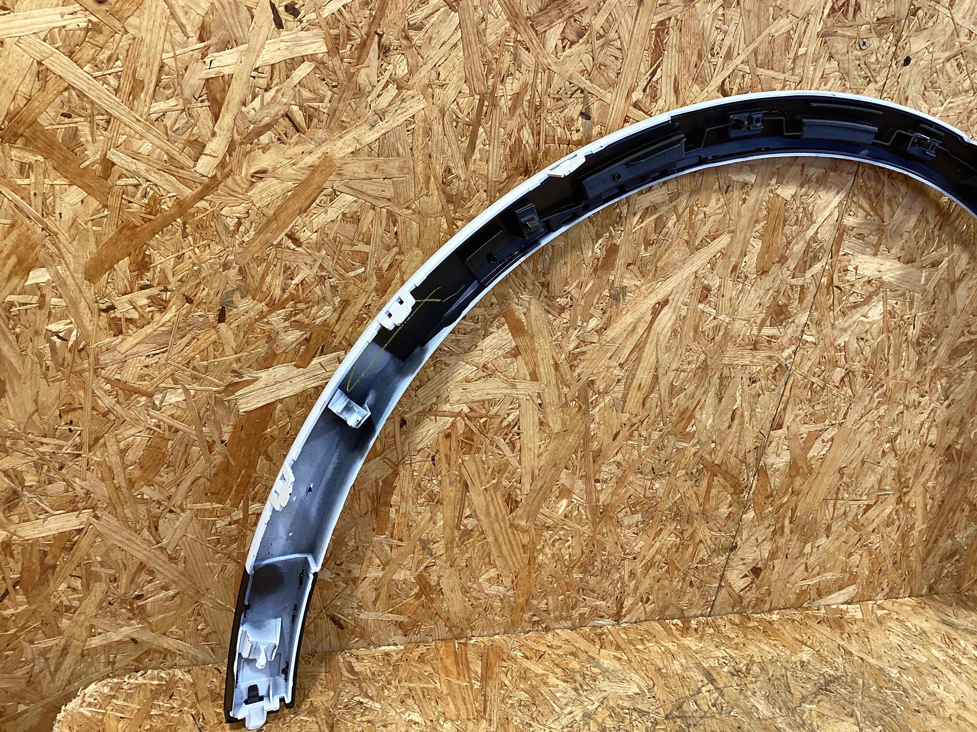 Молдинг арки, накладка на арку Porsche Cayenne 281025-110