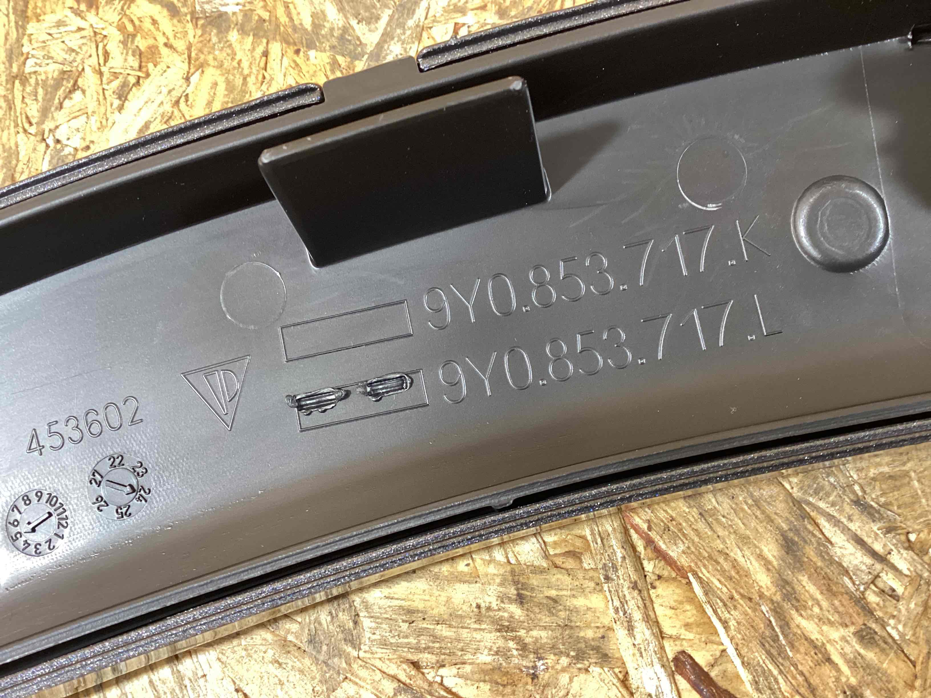 Молдинг арки, накладка на арку Porsche Cayenne 281025-111