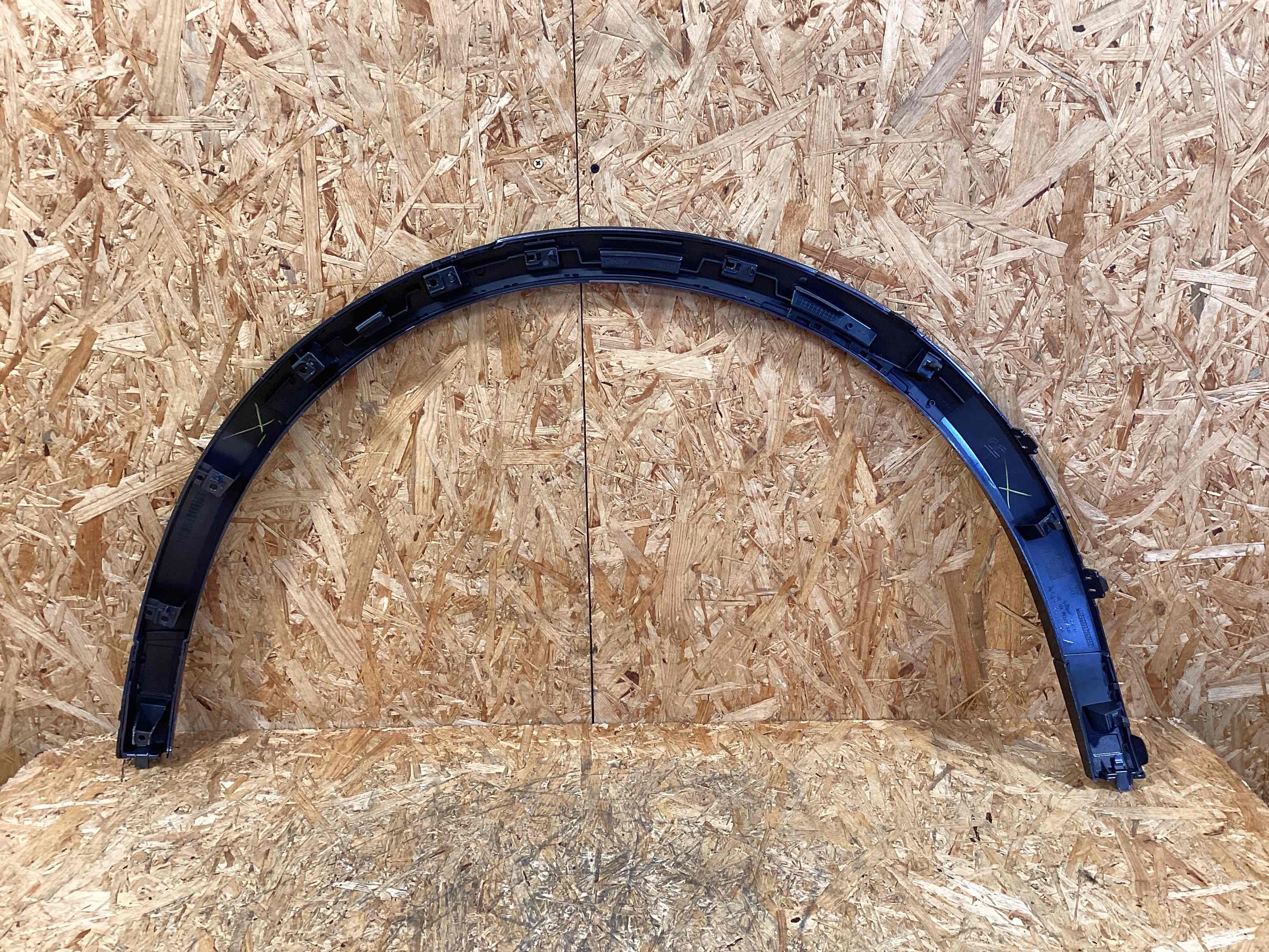 Молдинг арки, накладка на арку Porsche Cayenne 281025-122