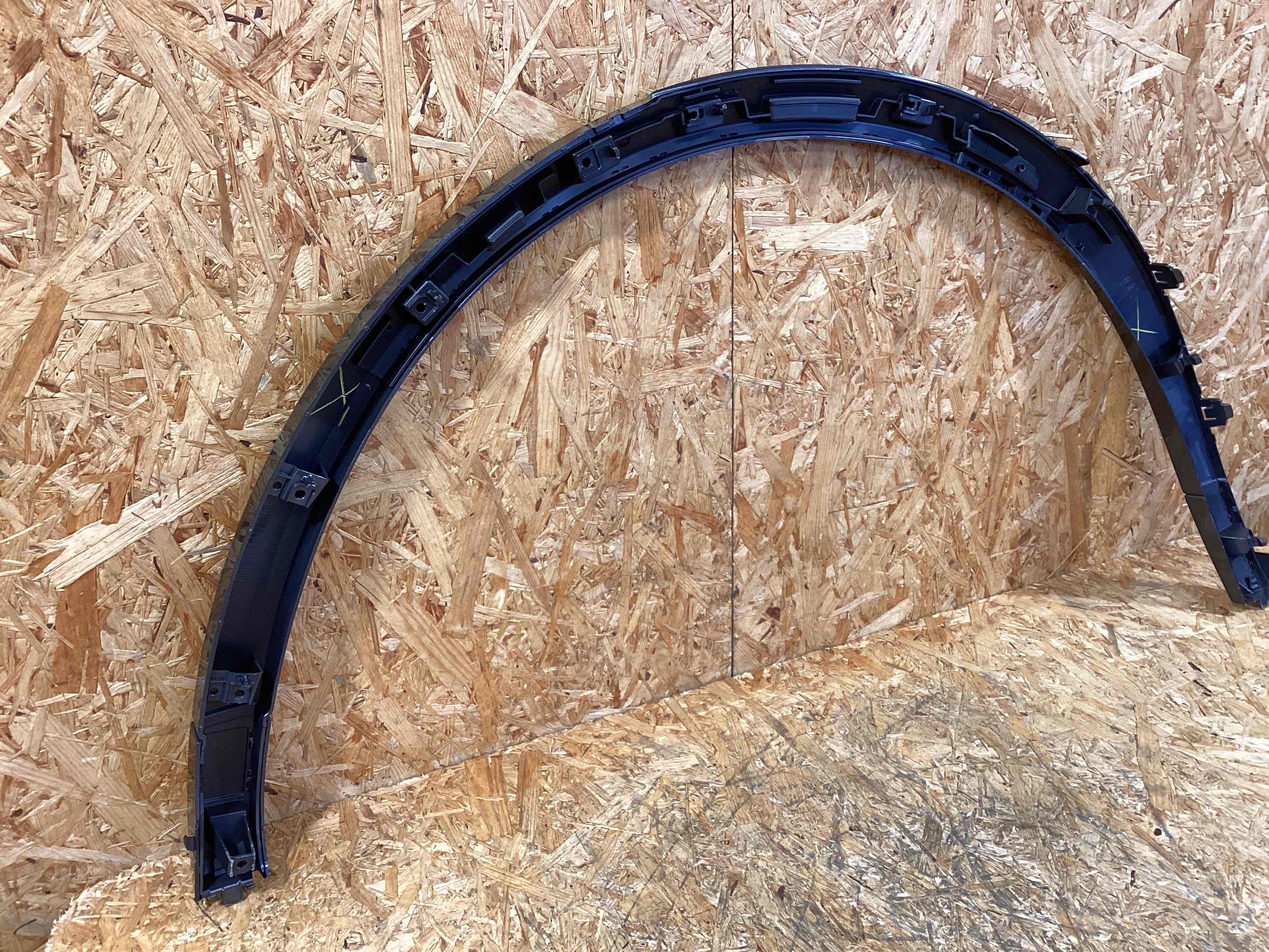 Молдинг арки, накладка на арку Porsche Cayenne 281025-122