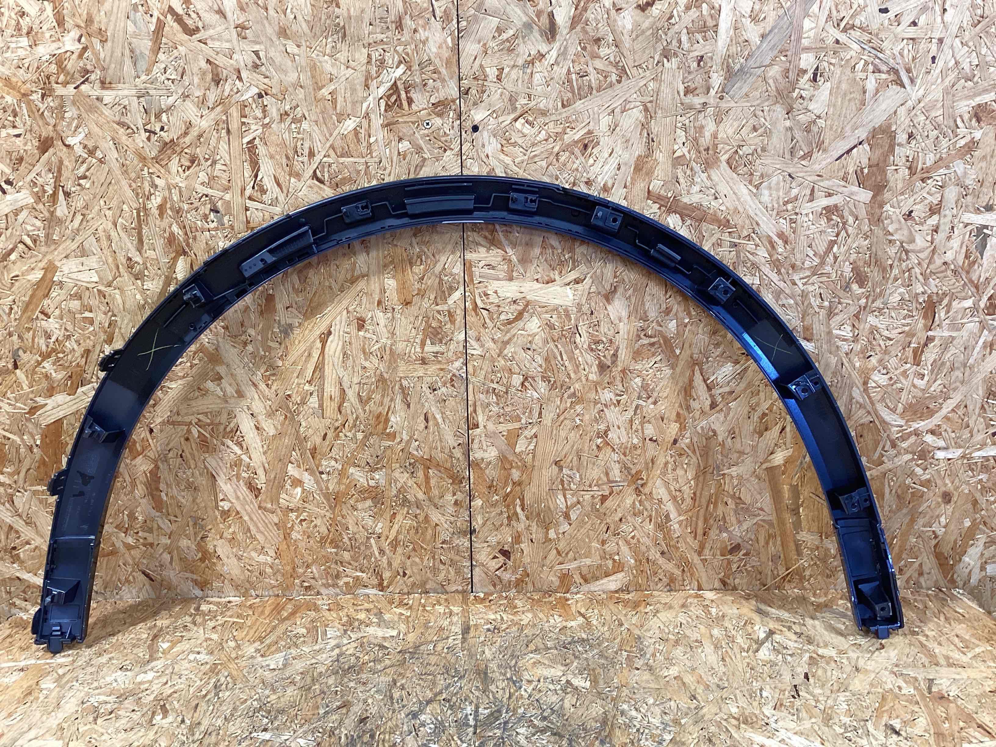 Молдинг арки, накладка на арку Porsche Cayenne 281025-123