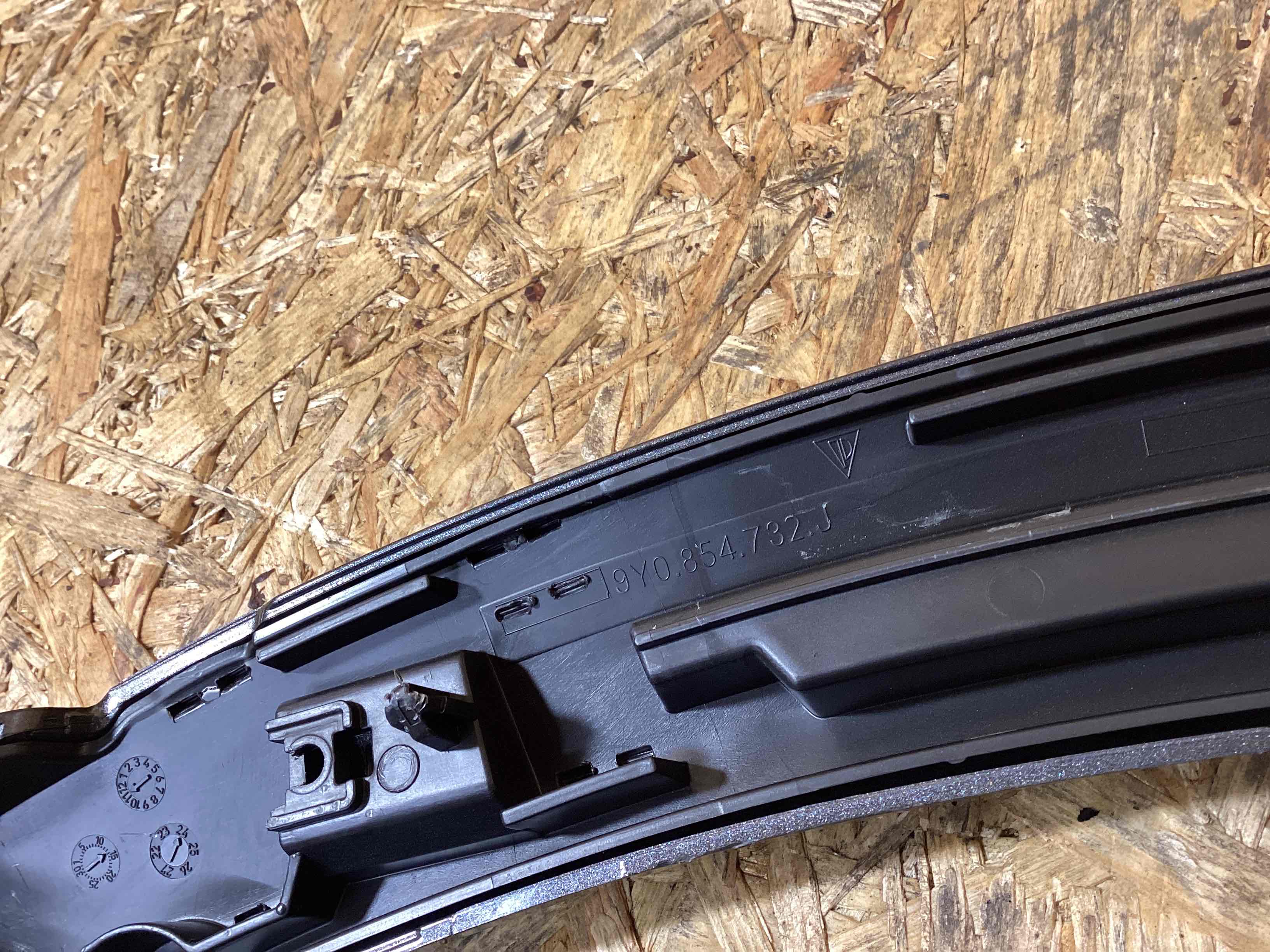 Молдинг арки, накладка на арку Porsche Cayenne 281025-126