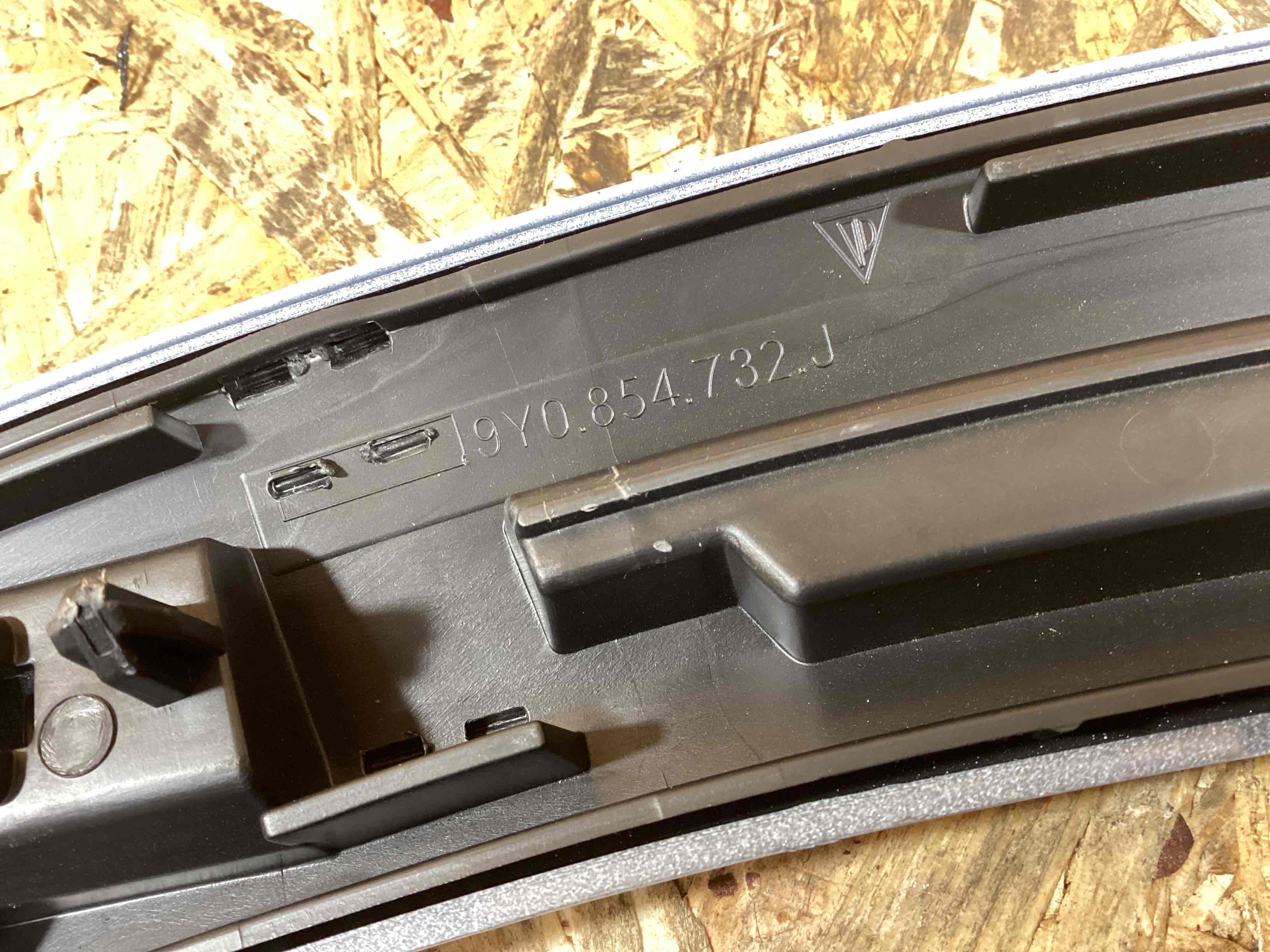 Молдинг арки, накладка на арку Porsche Cayenne 281025-127