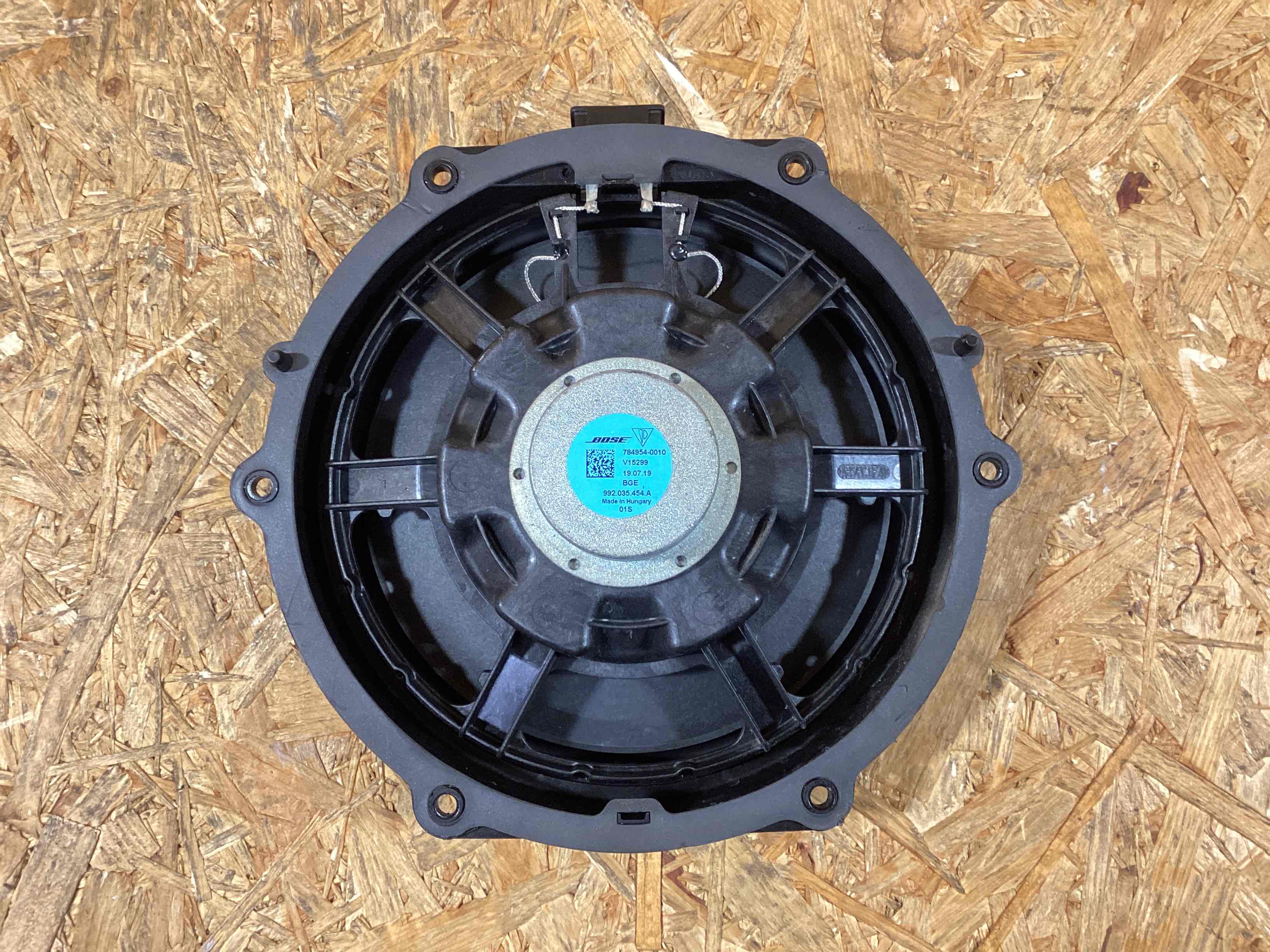 Динамик Porsche 911 281125-103