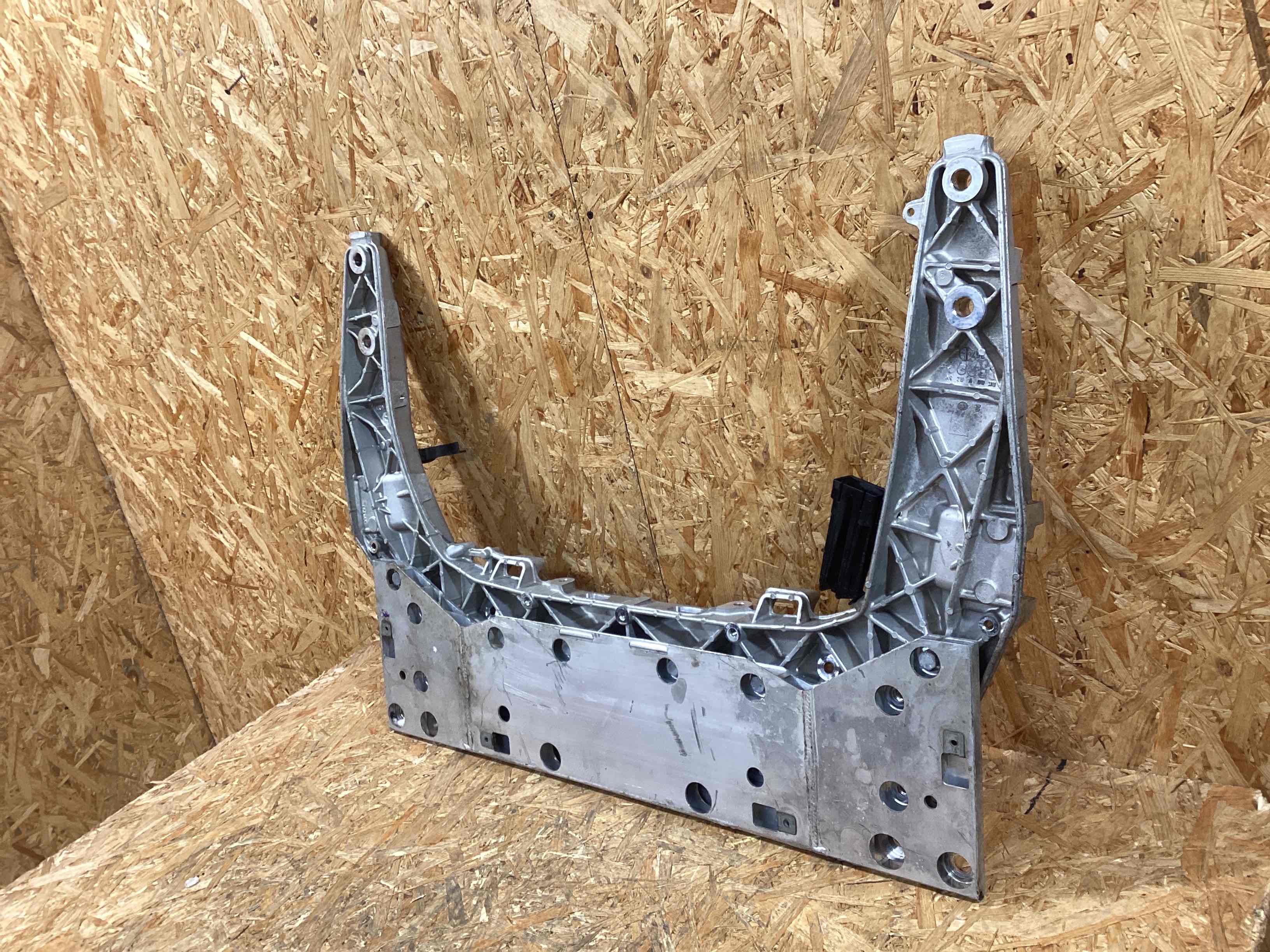 Балка подвески передняя (подрамник) Porsche 911 290126-102